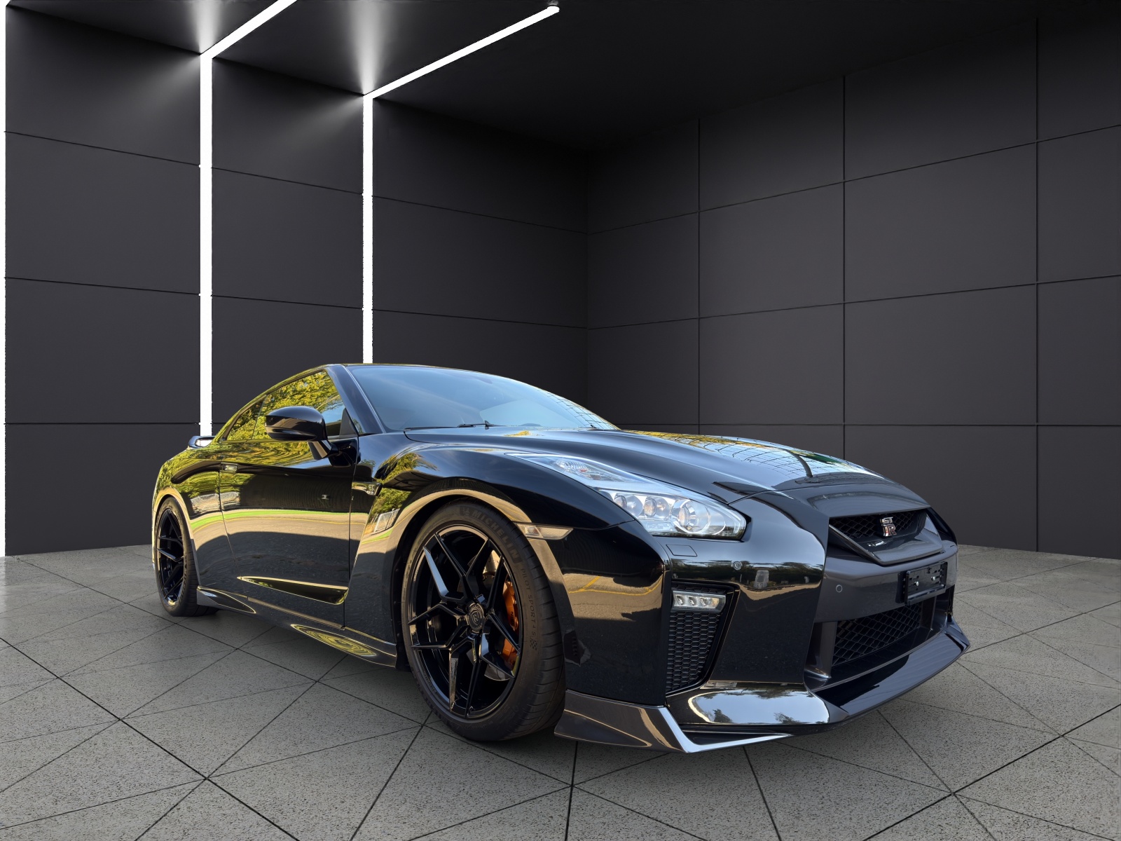 NISSAN GT-R 3.8 V6 Biturbo Premium-showroom-element-1