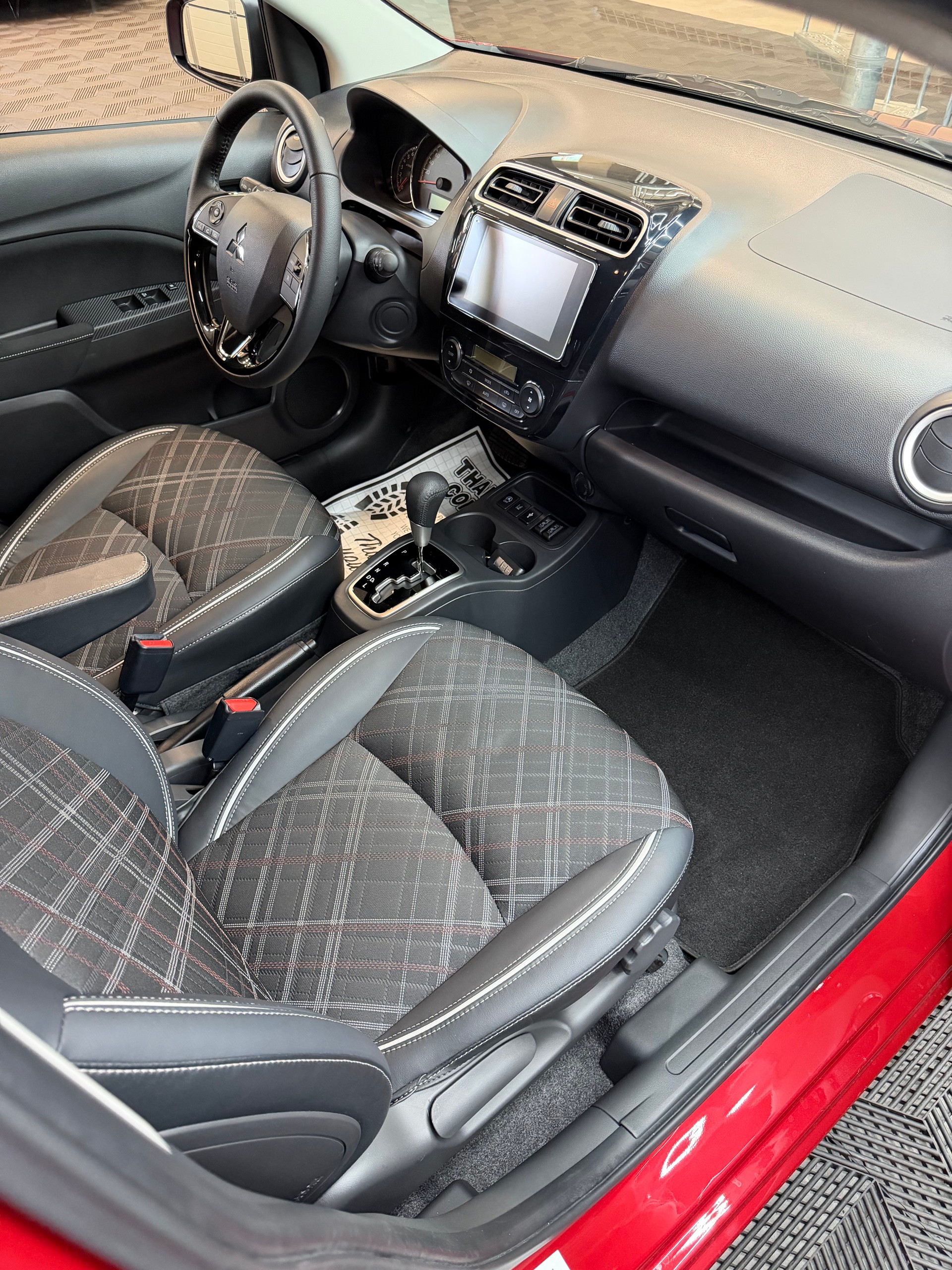 MITSUBISHI Space Star 1.2 CVT Intense+-image-8