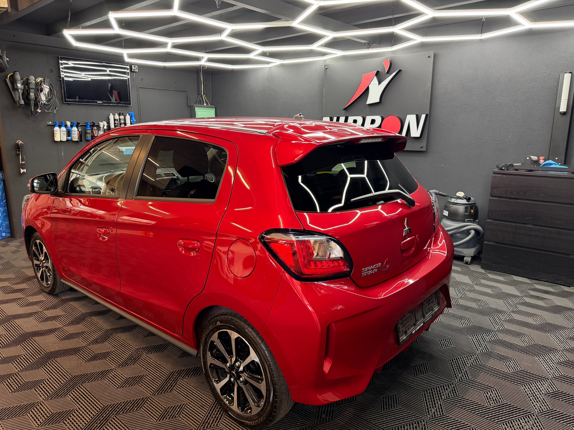 MITSUBISHI Space Star 1.2 CVT Intense+-image-4