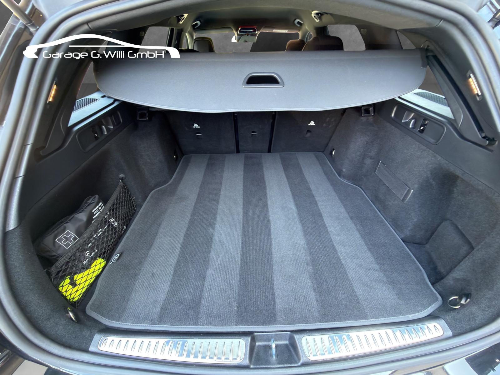 MERCEDES-BENZ C 43 T AMG 4Matic-image-21