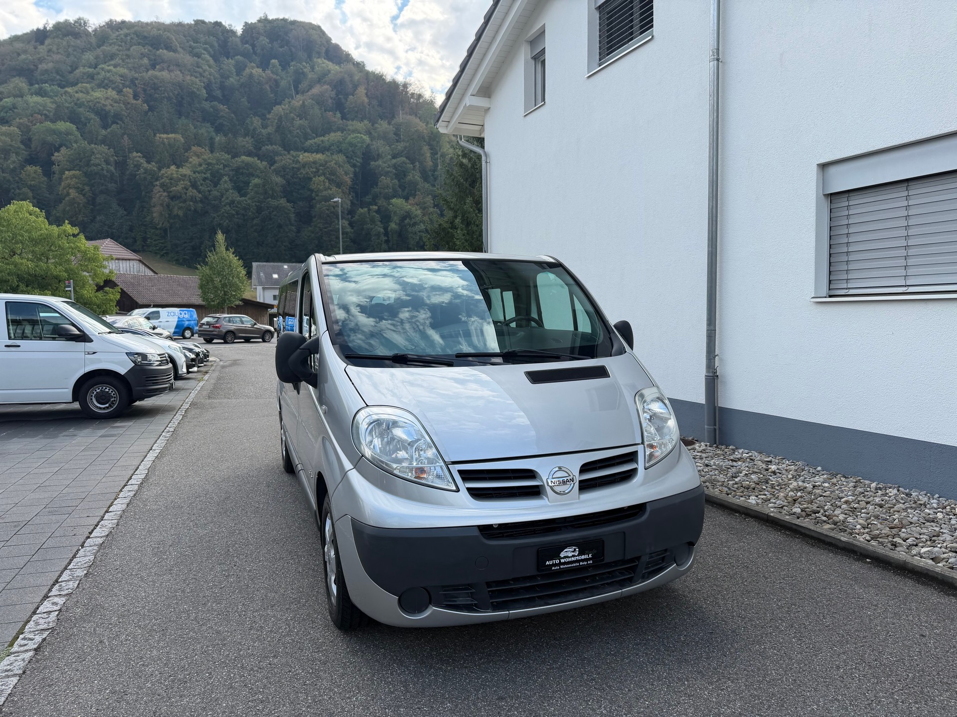 NISSAN Primastar 2.0dCi 115 L2H1 Premium 2.9t “9-Sitzer“
