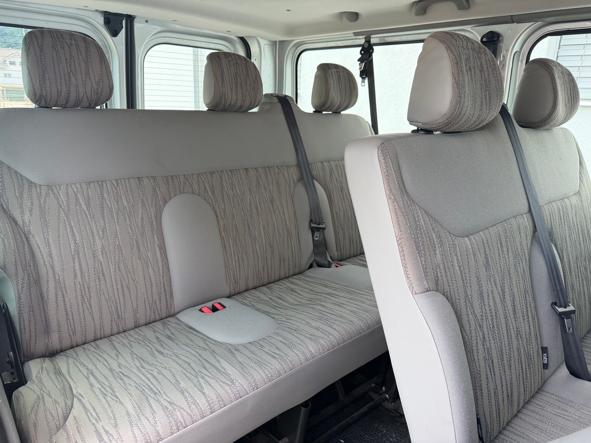 NISSAN Primastar 2.0dCi 115 L2H1 Premium 2.9t “9-Sitzer“-image-20