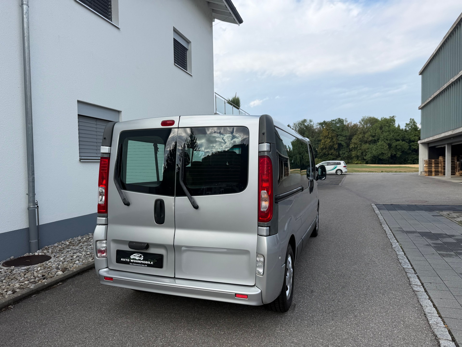 NISSAN Primastar 2.0dCi 115 L2H1 Premium 2.9t “9-Sitzer“-image-7