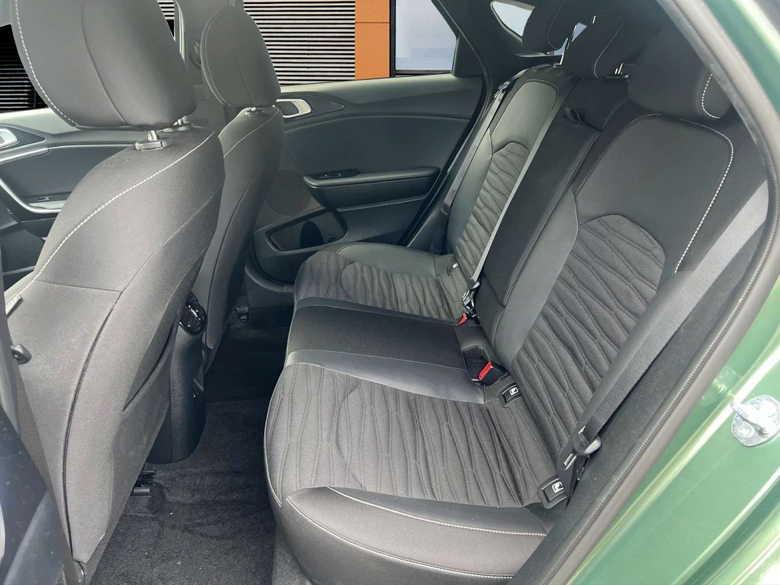 KIA ProCeed 1.5 T-GDi MHEV GT-Line DCT-image-7