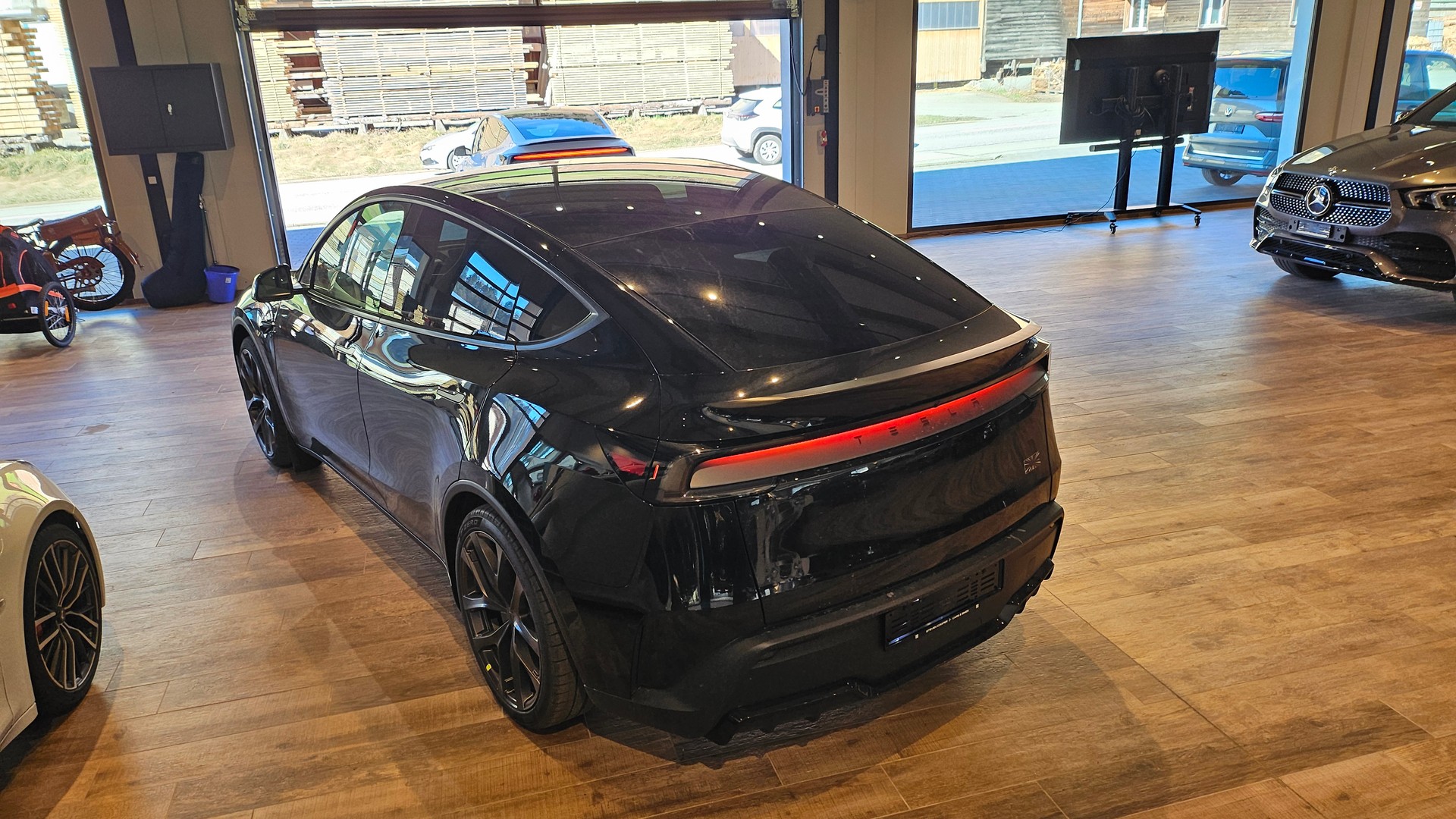 TESLA Model Y Performance AWD 🔥AHK🔥-image-13