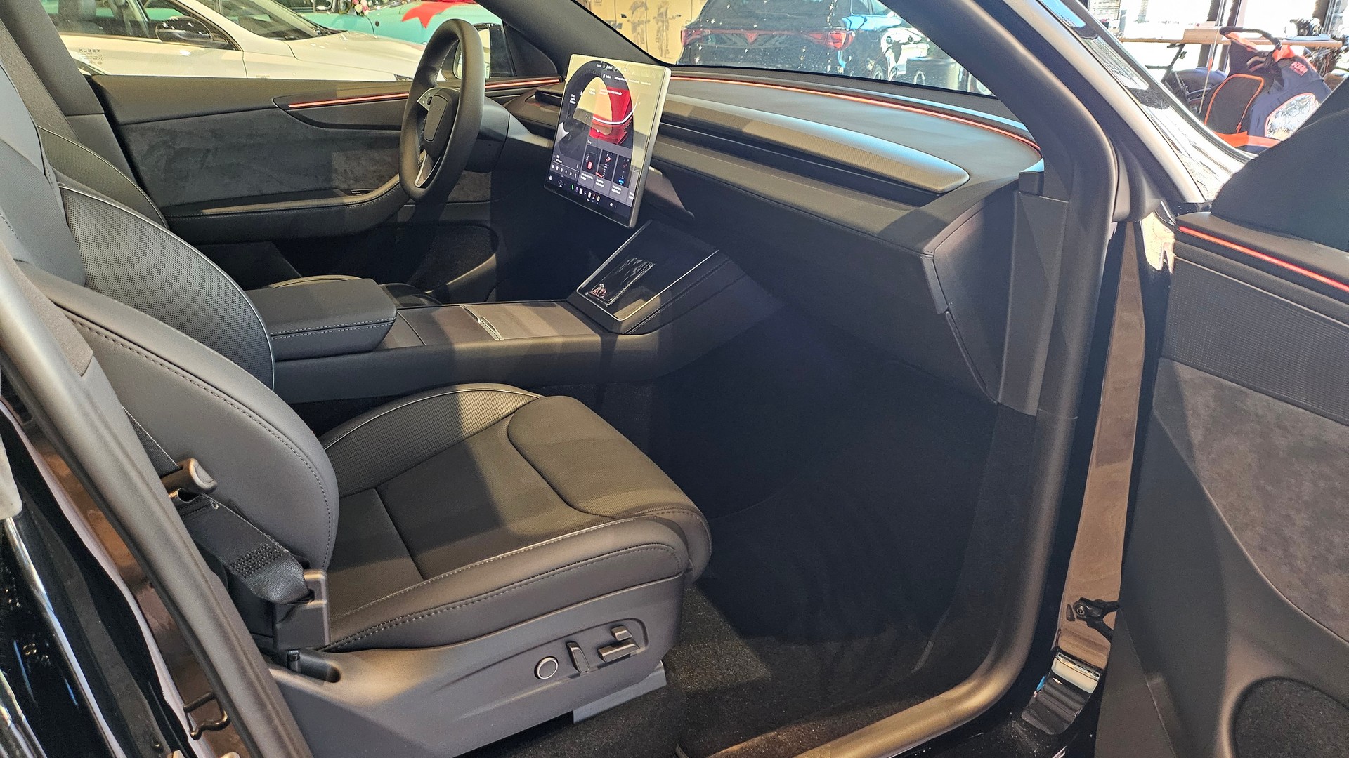 TESLA Model Y Performance AWD 🔥AHK🔥-image-18