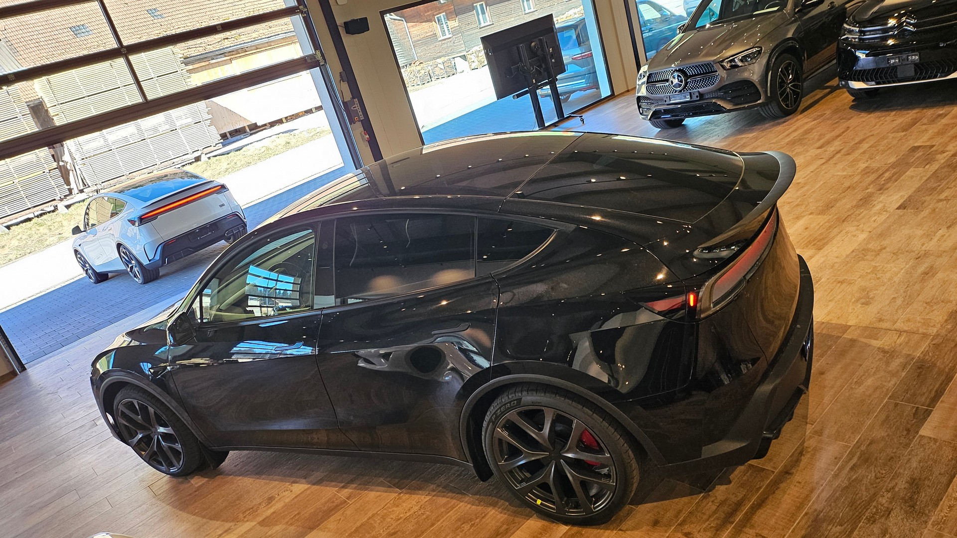 TESLA Model Y Performance AWD 🔥AHK🔥-image-15