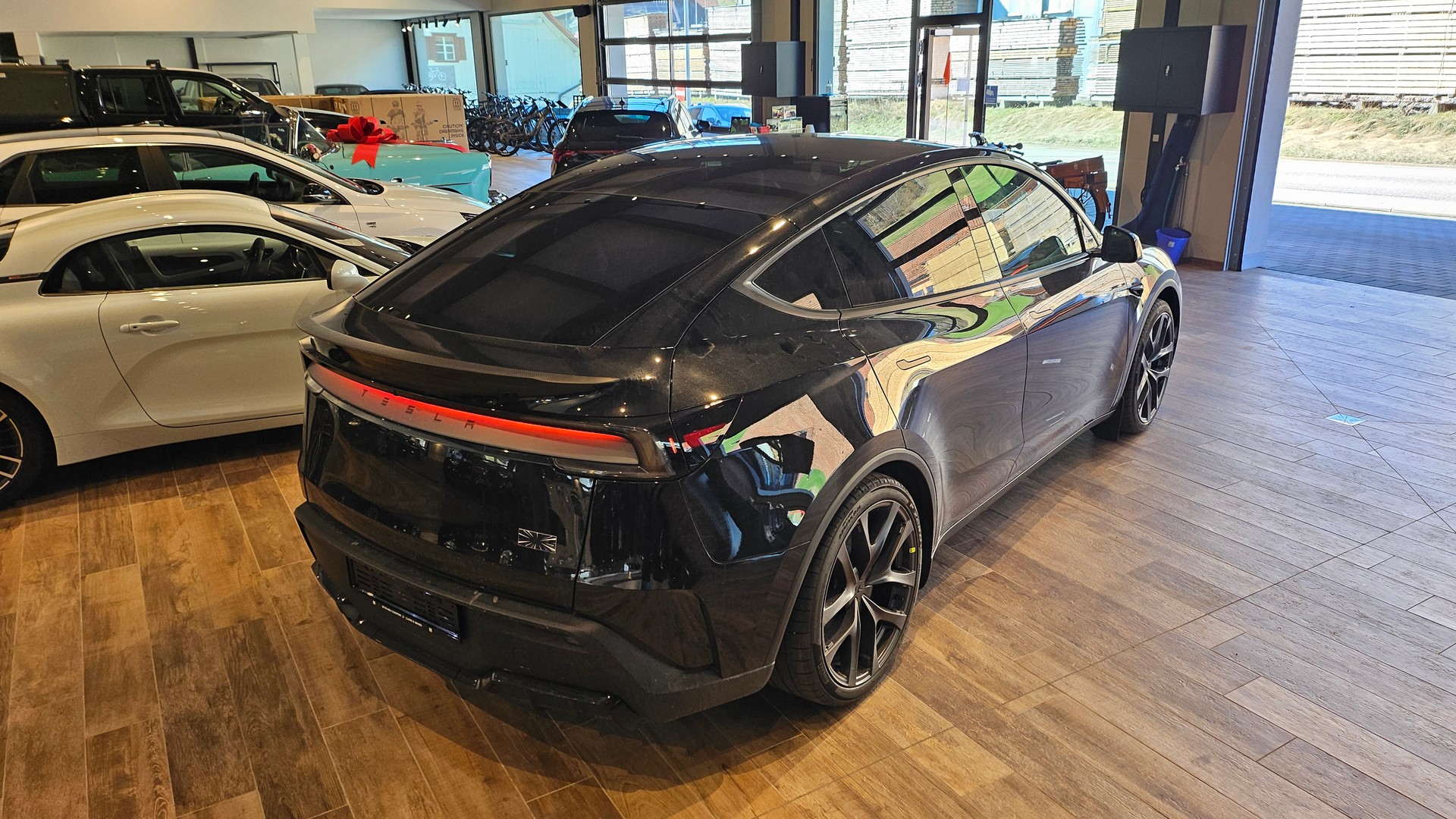 TESLA Model Y Performance AWD 🔥AHK🔥-image-9