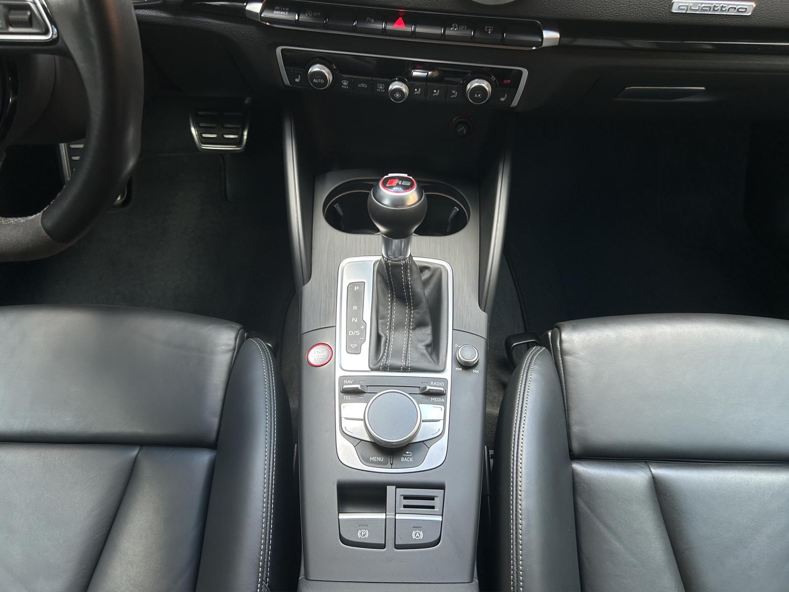 AUDI RS3 2.5 TSI quattro S-tronic-image-18