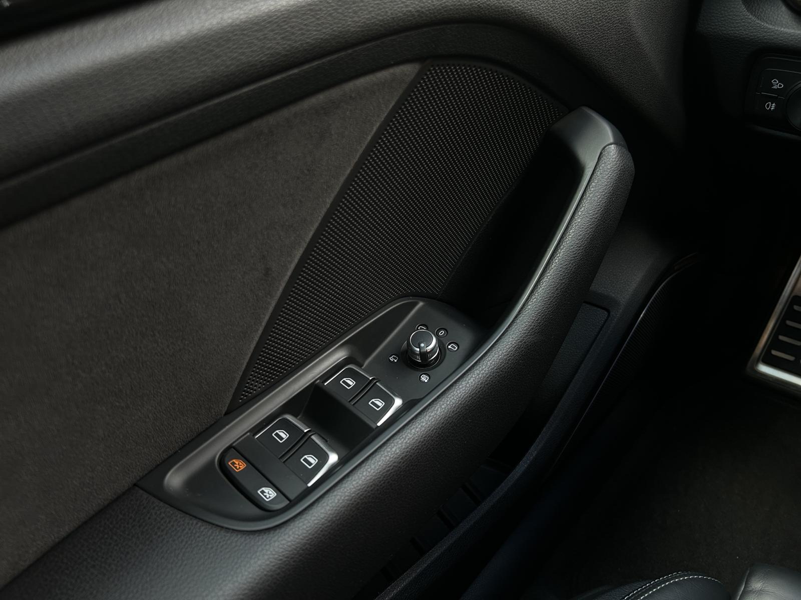 AUDI RS3 2.5 TSI quattro S-tronic-image-20