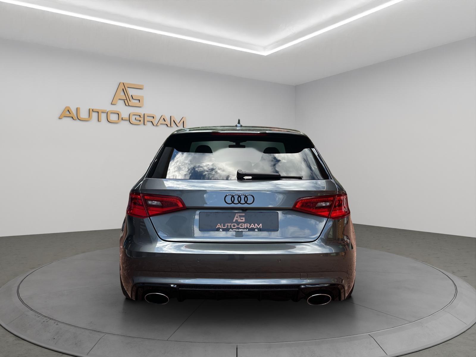 AUDI RS3 2.5 TSI quattro S-tronic-showroom-element-3