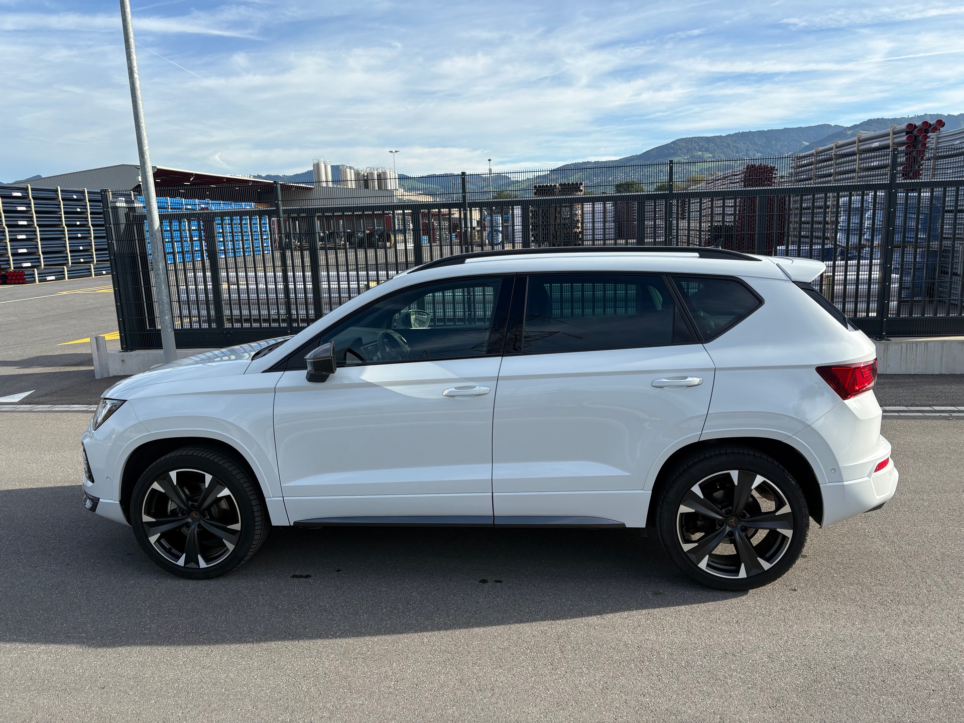 CUPRA Ateca 2.0TSI 4Drive DSG-showroom-element-3