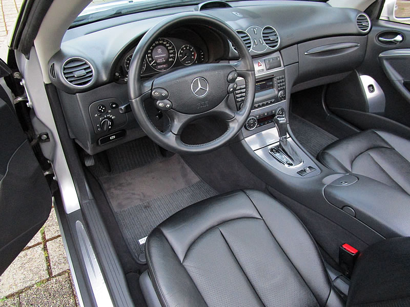 MERCEDES-BENZ CLK 320 Avantgarde Automatic-image-14