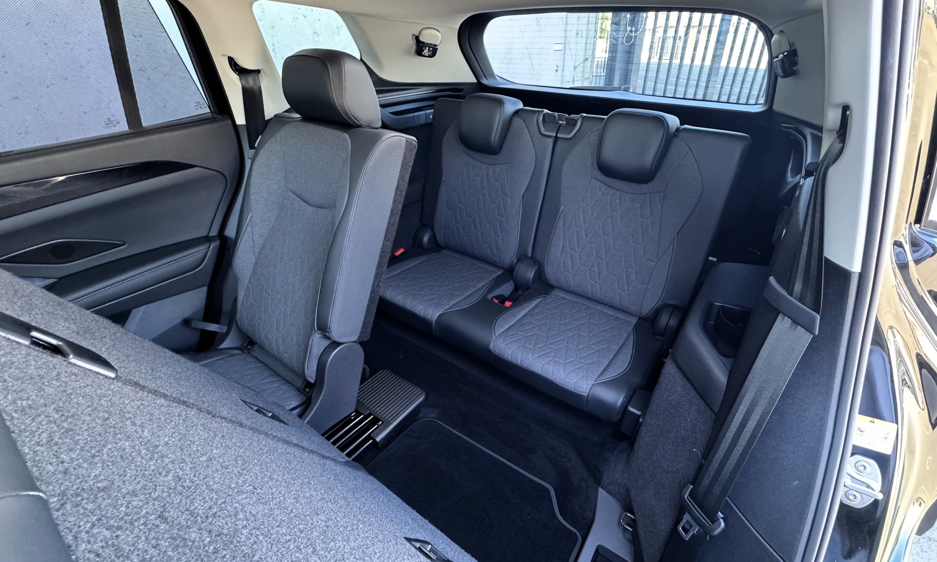 VW Tayron 1.5 TSI evo2 mHEV Life DSG mit Herstellergarantie 7 Plätzer und Neuzustand-image-10