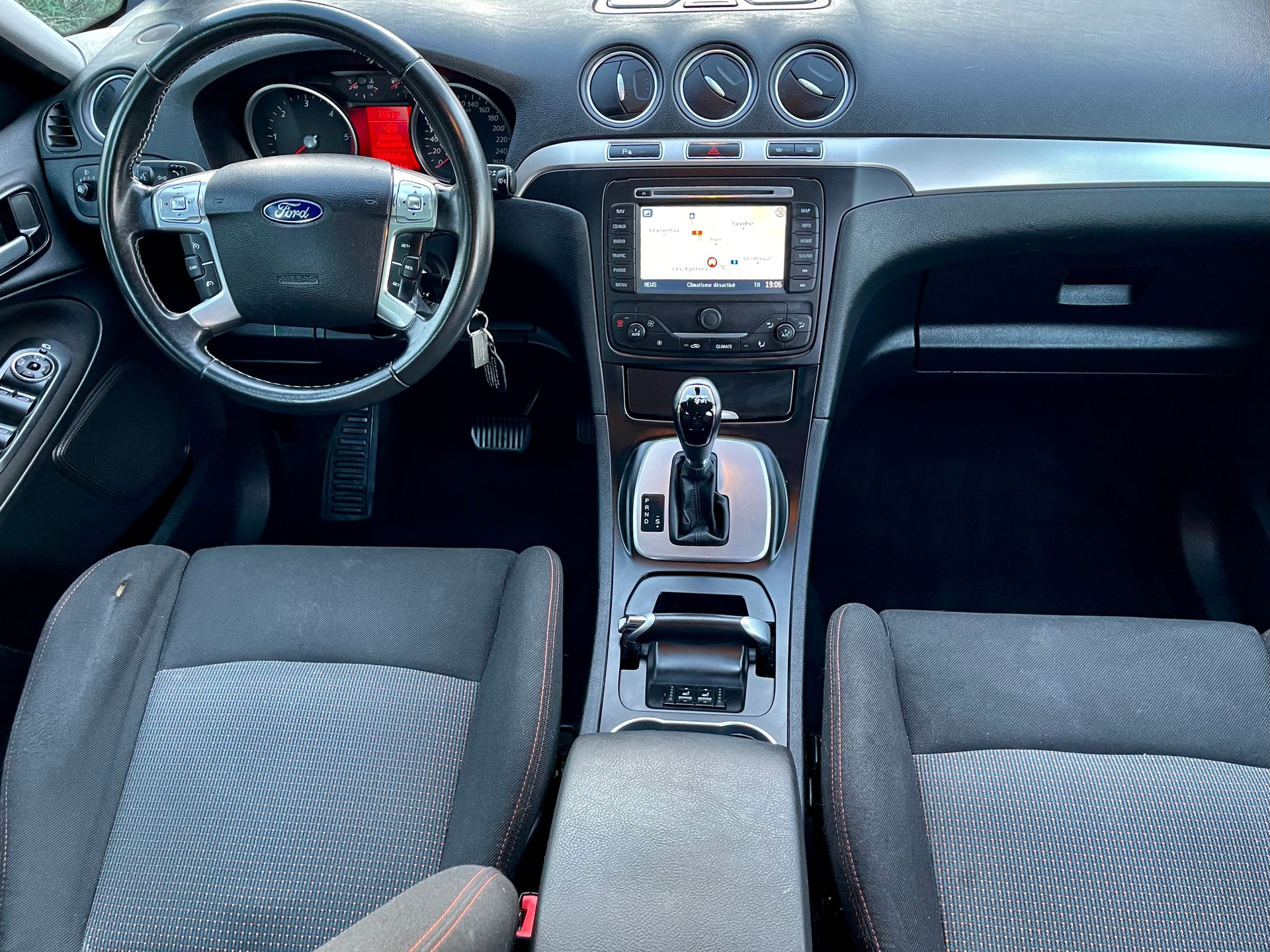FORD S-Max 2.0 TDCi TitaniumS PowerShift-showroom-element-1