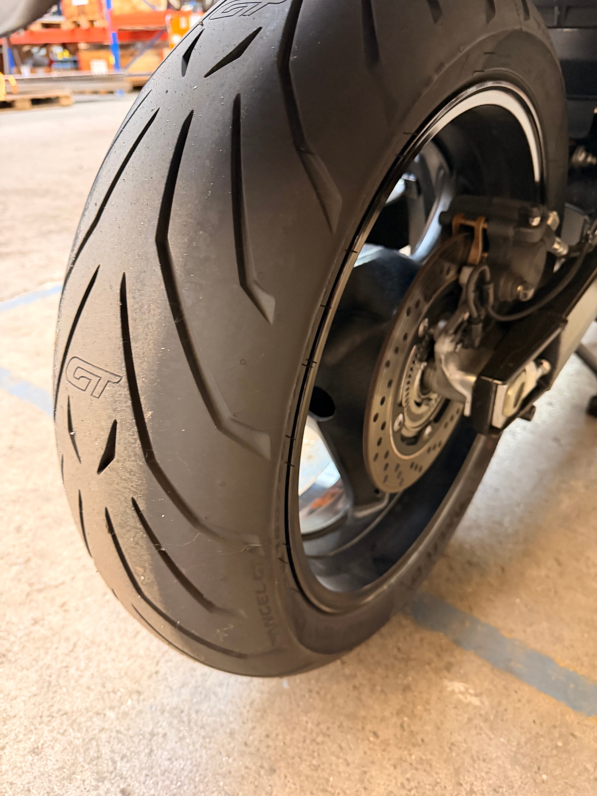 SUZUKI GSX 1250 F ABS-image-4