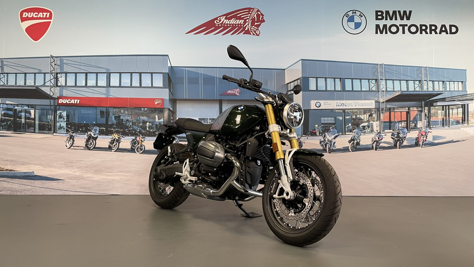 BMW R 12 nineT-image-0