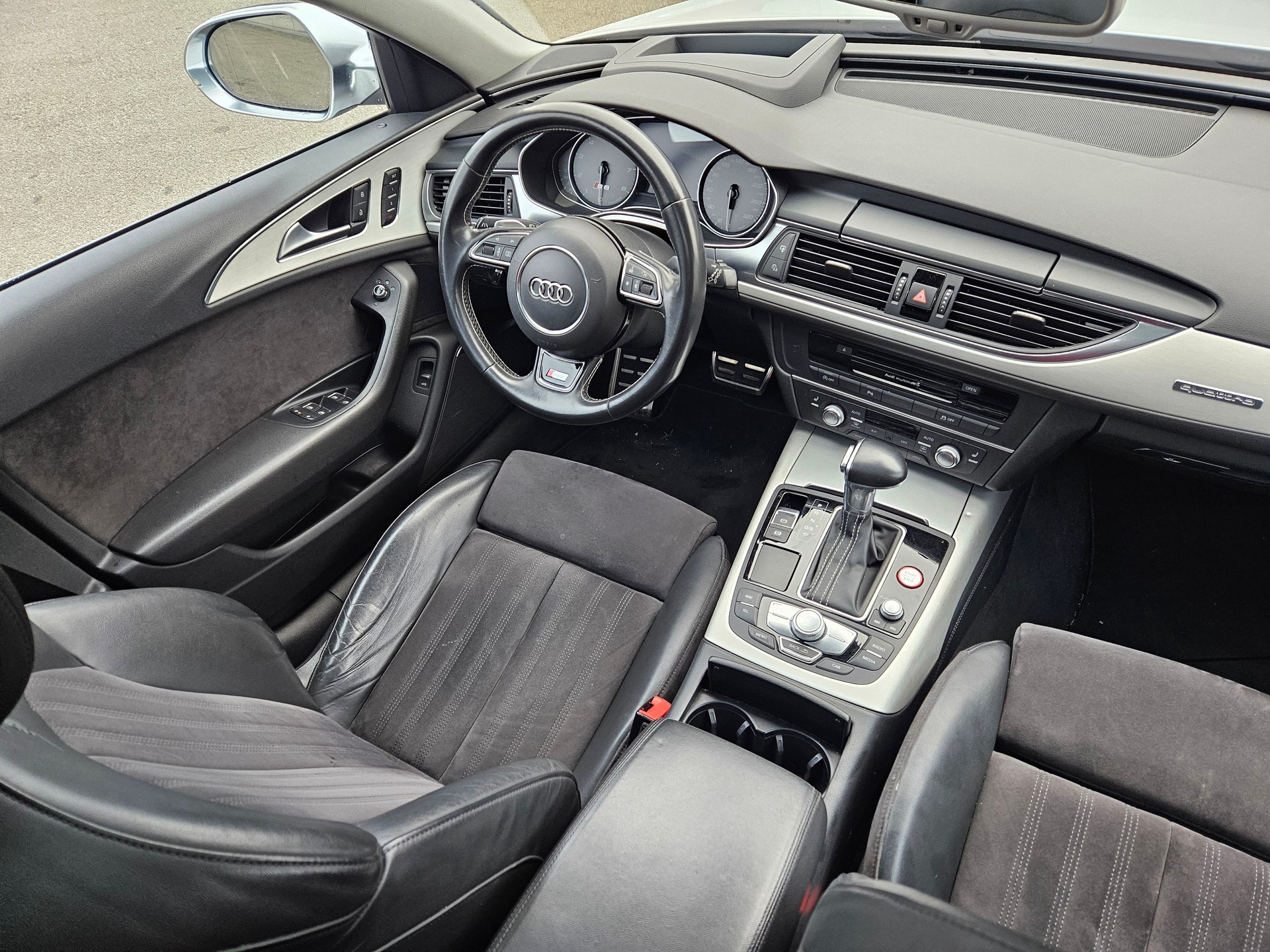 AUDI S6 4.0 TFSI Quattro-image-5
