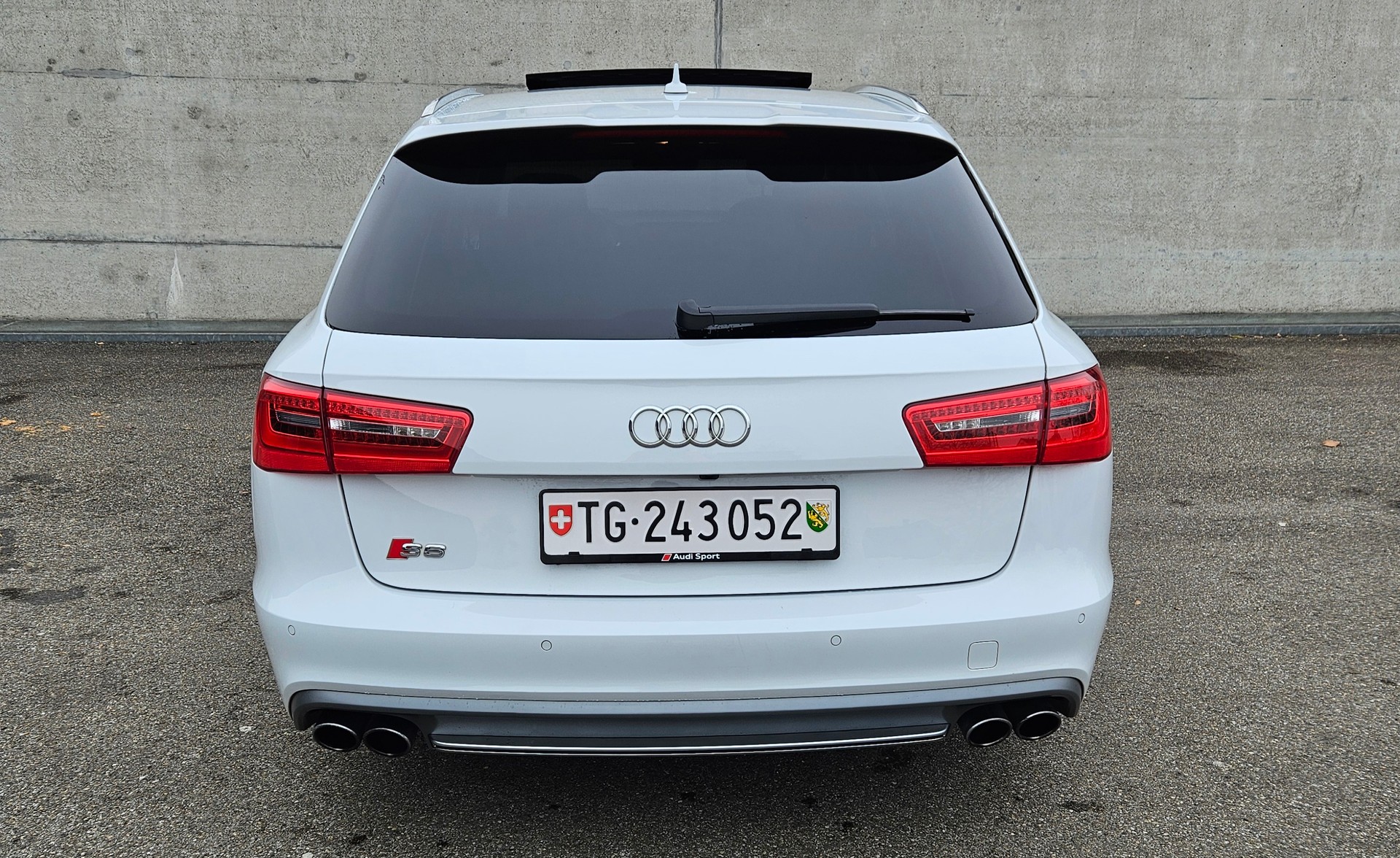 AUDI S6 4.0 TFSI Quattro-image-14