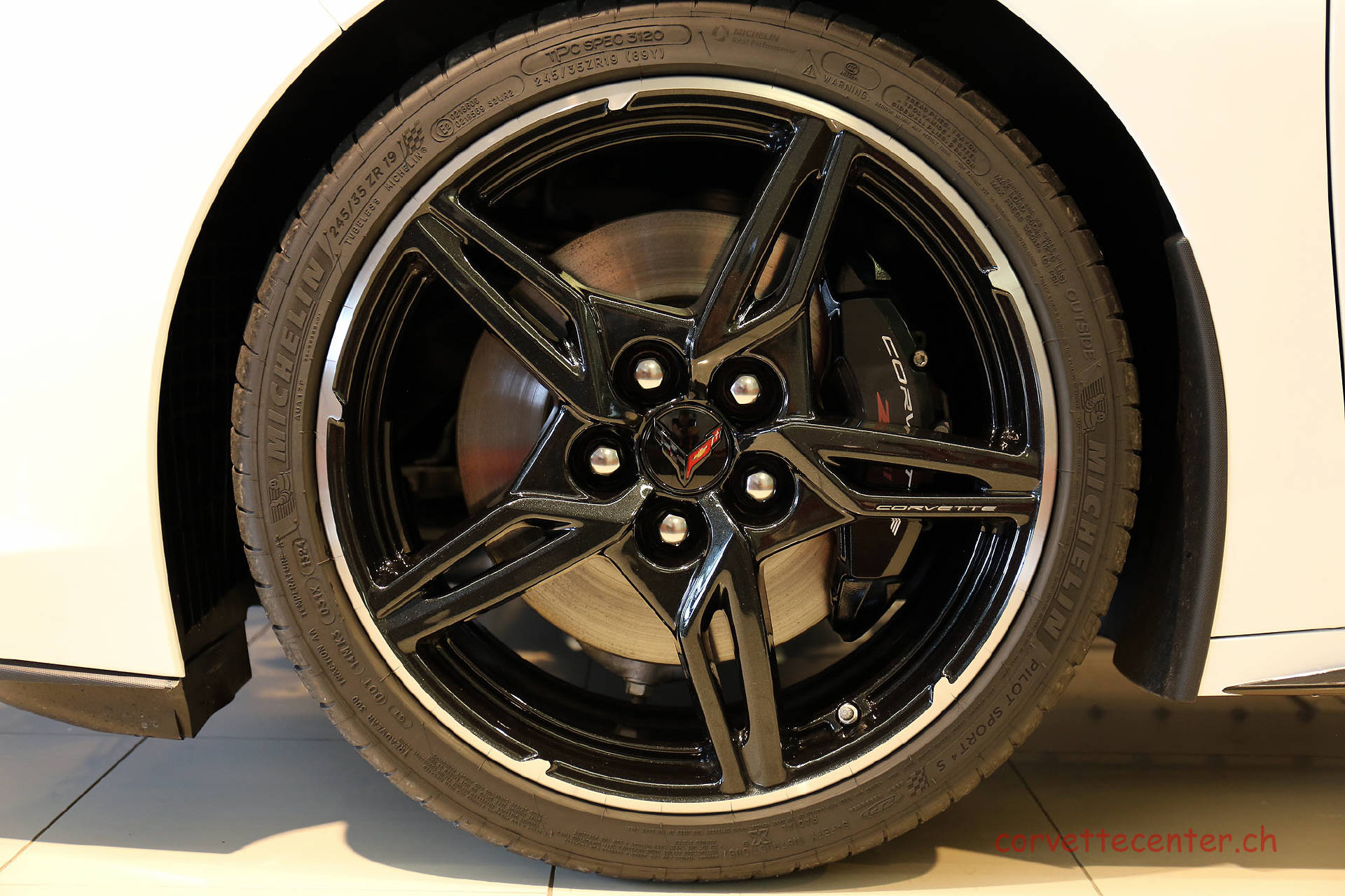 CHEVROLET Corvette Convertible 6.2 V8 3LT-image-8