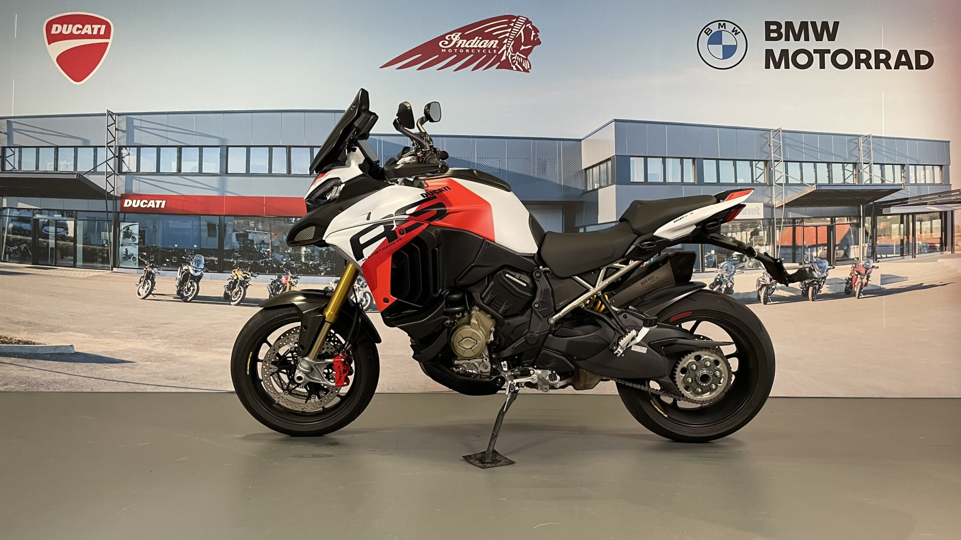 DUCATI Multistrada 1103 V4 RS-showroom-element-3