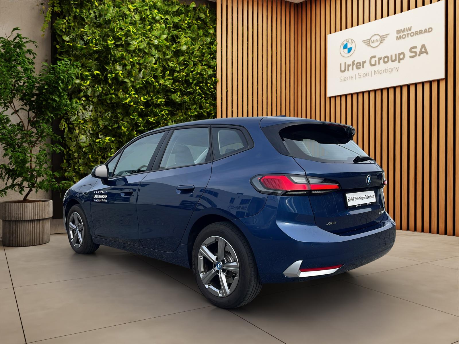 BMW 🆕 230e xDrive Active Tourer (CH) ⛽+🔌-image-4