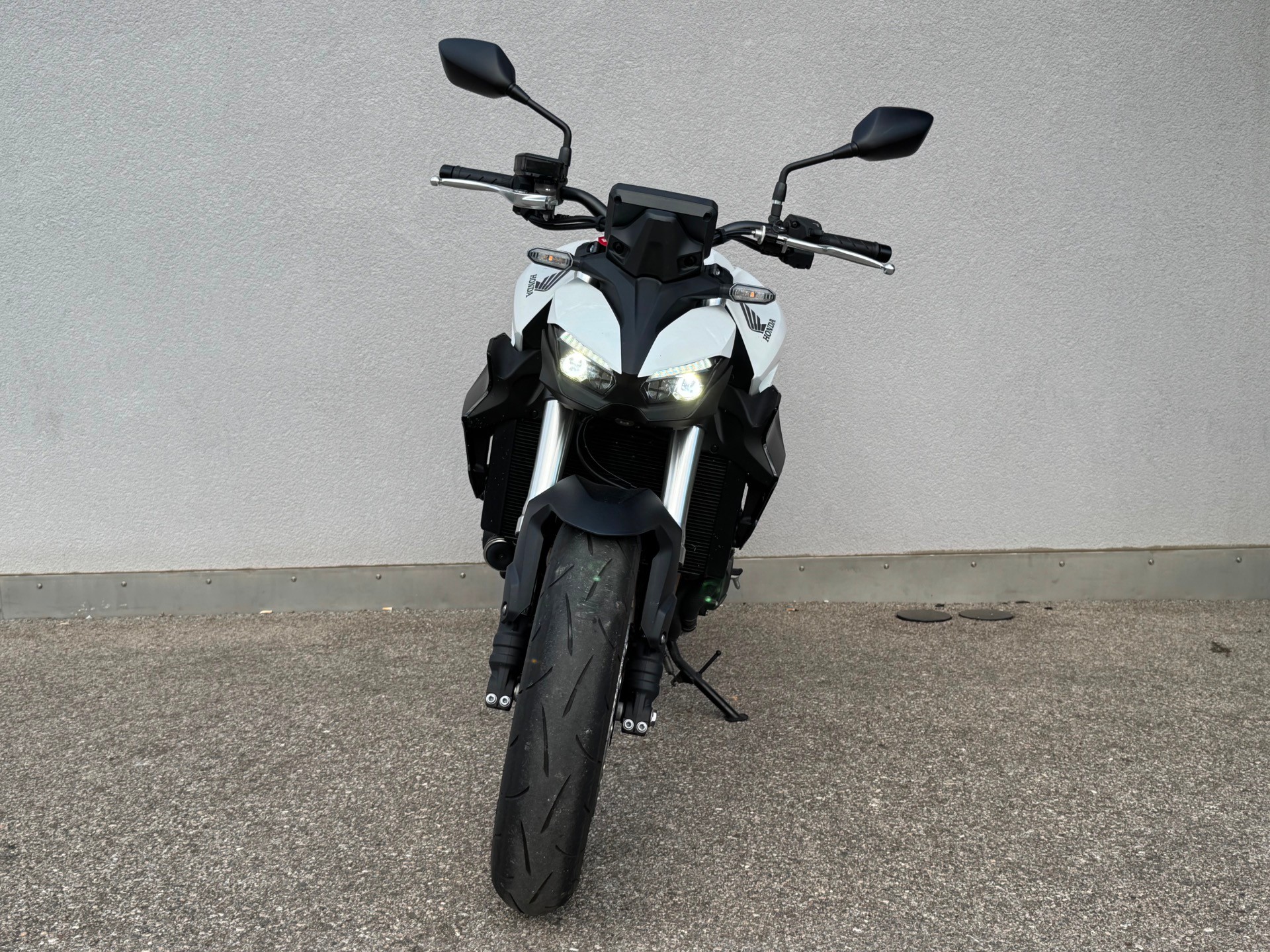 HONDA Hornet-image-3