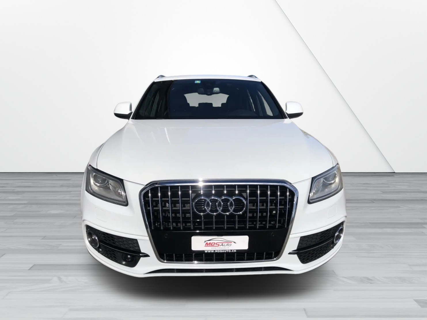 AUDI Q5 3.0 TDI quattro S-tronic-image-1