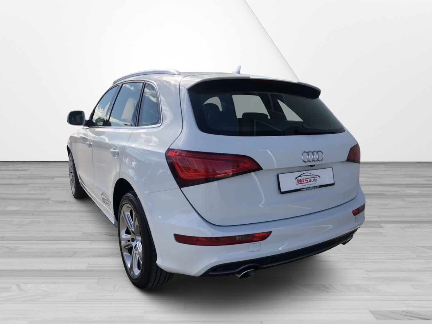 AUDI Q5 3.0 TDI quattro S-tronic-image-5