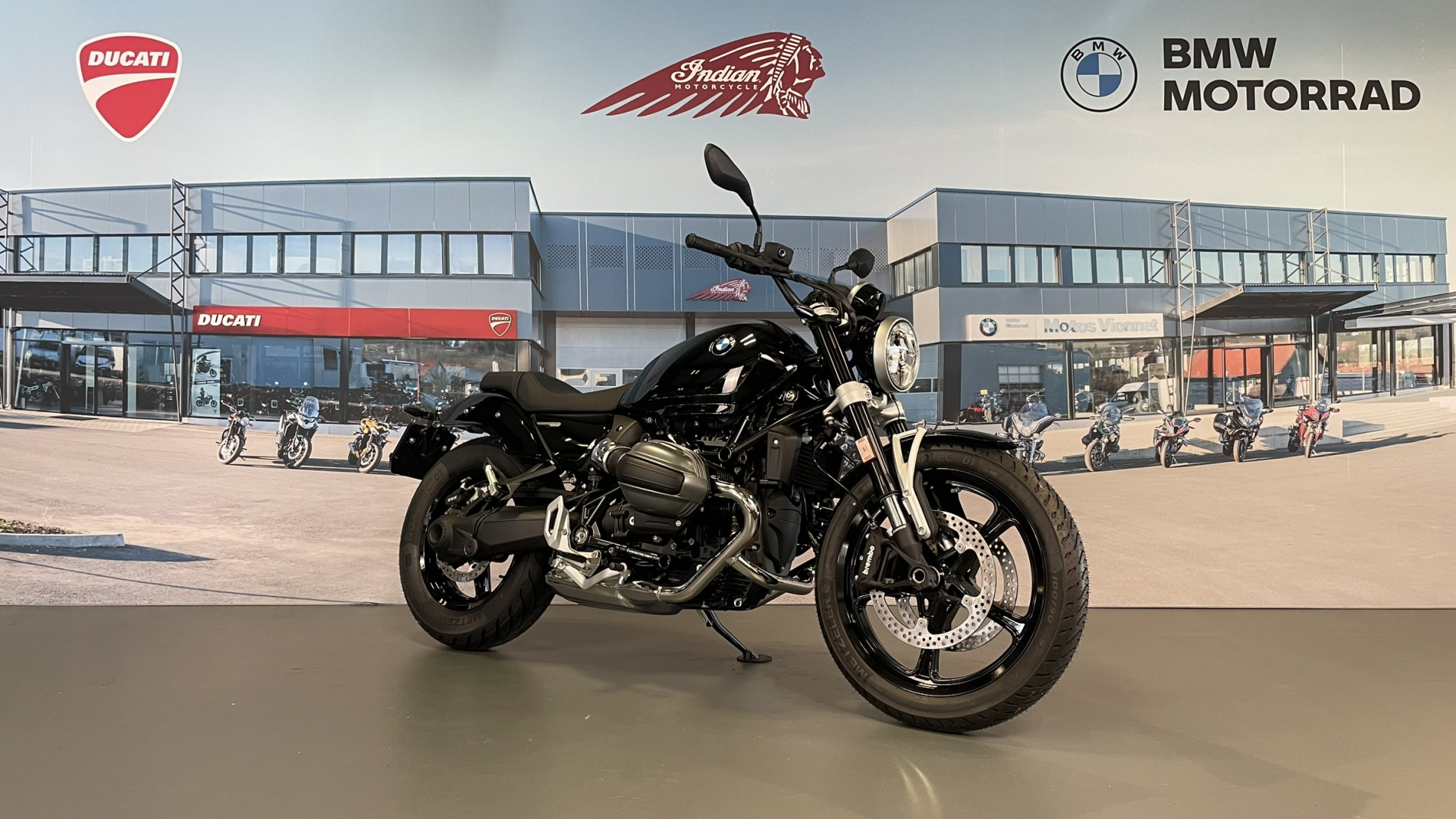 BMW R 12 *Prime 1'500.- inclus* Leasing à partir de 2.9%