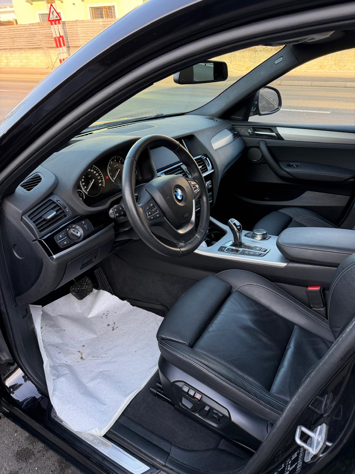 BMW X4 xDrive 35i xLine Steptronic-image-8