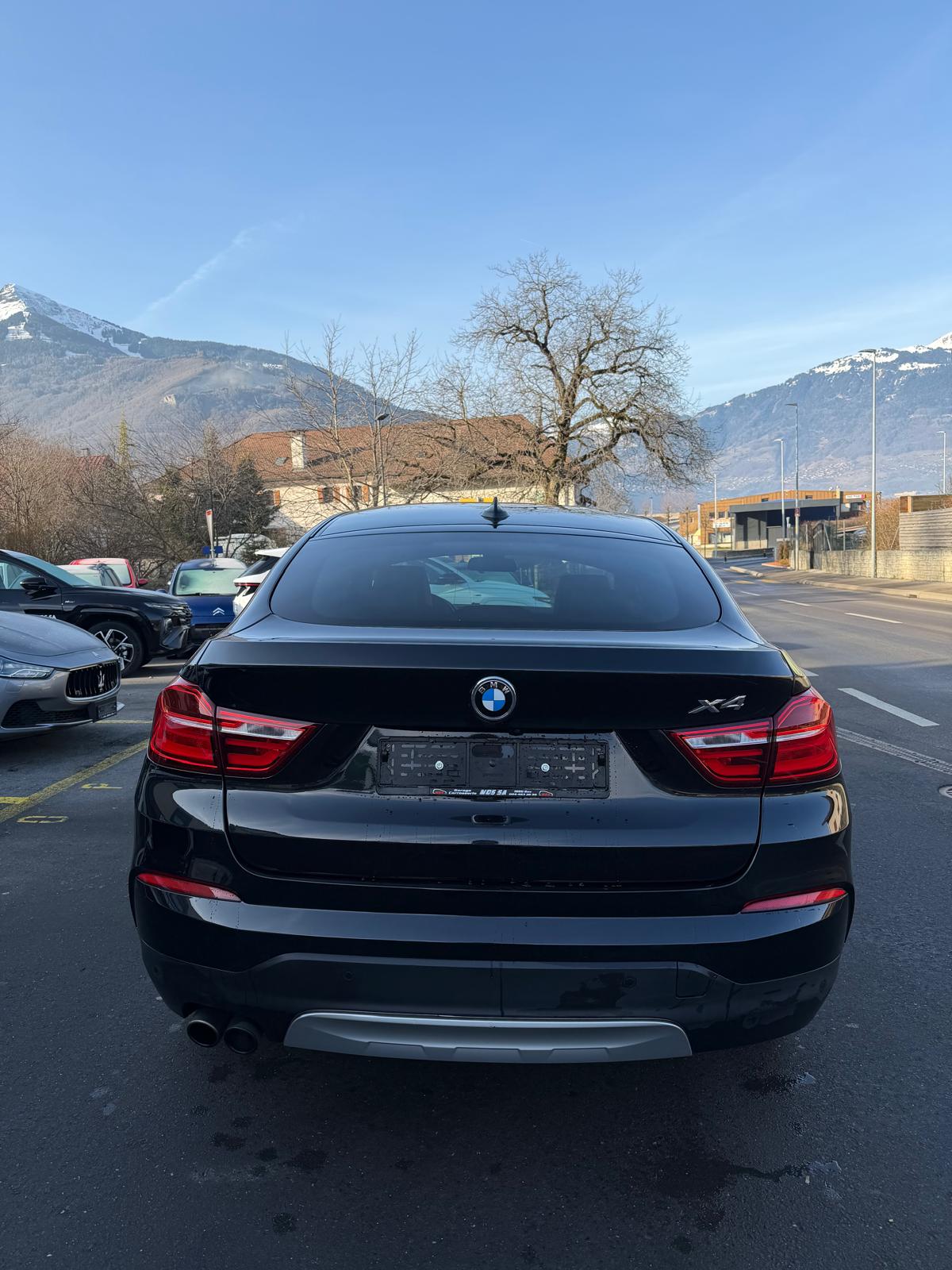 BMW X4 xDrive 35i xLine Steptronic-image-4