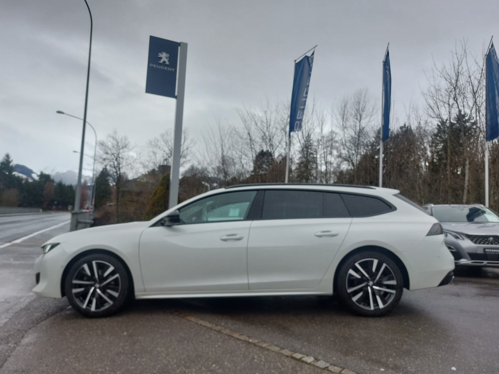 PEUGEOT 508 SW 1.5 Blue HDi Allure EAT8