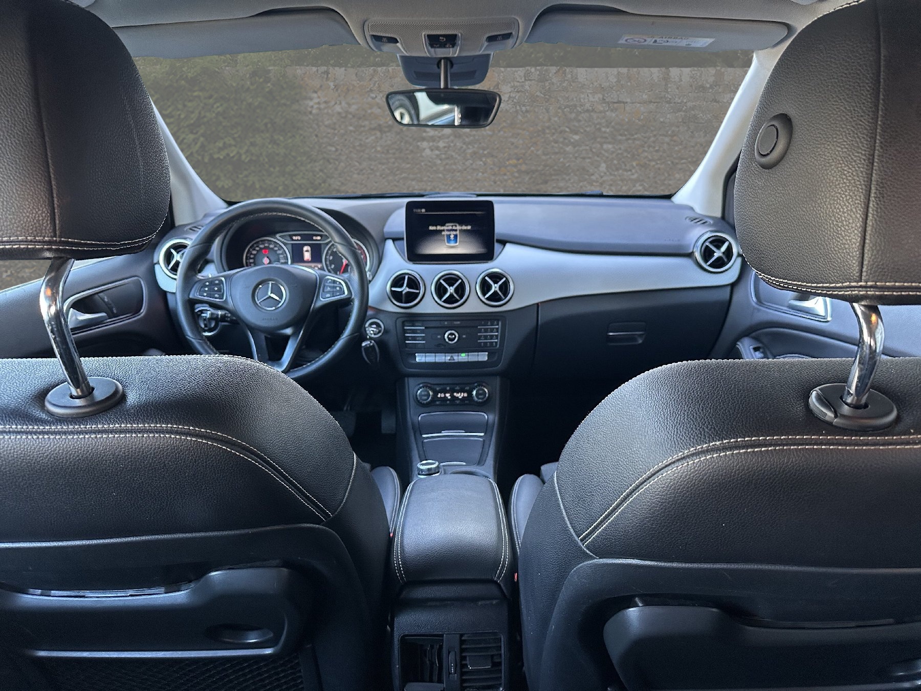 MERCEDES-BENZ B 220 Urban 4Matic 7G-DCT-image-8