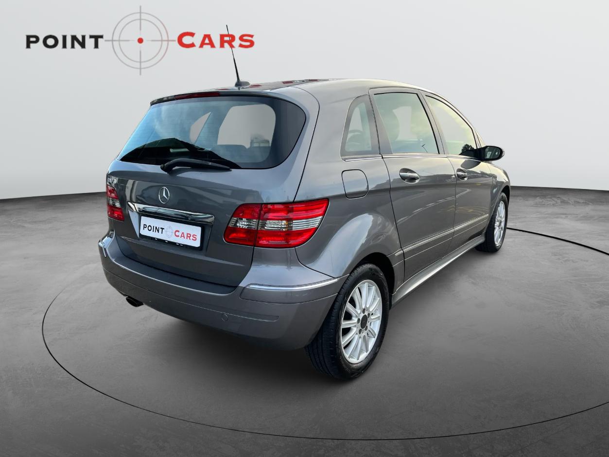 MERCEDES-BENZ B 170-image-3
