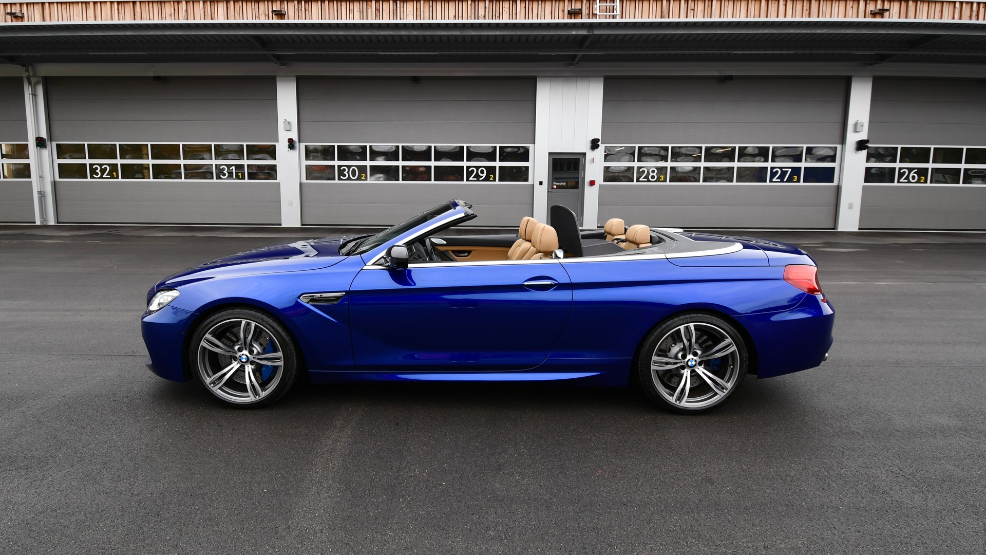 BMW M6 Cabrio Drivelogic-image-1