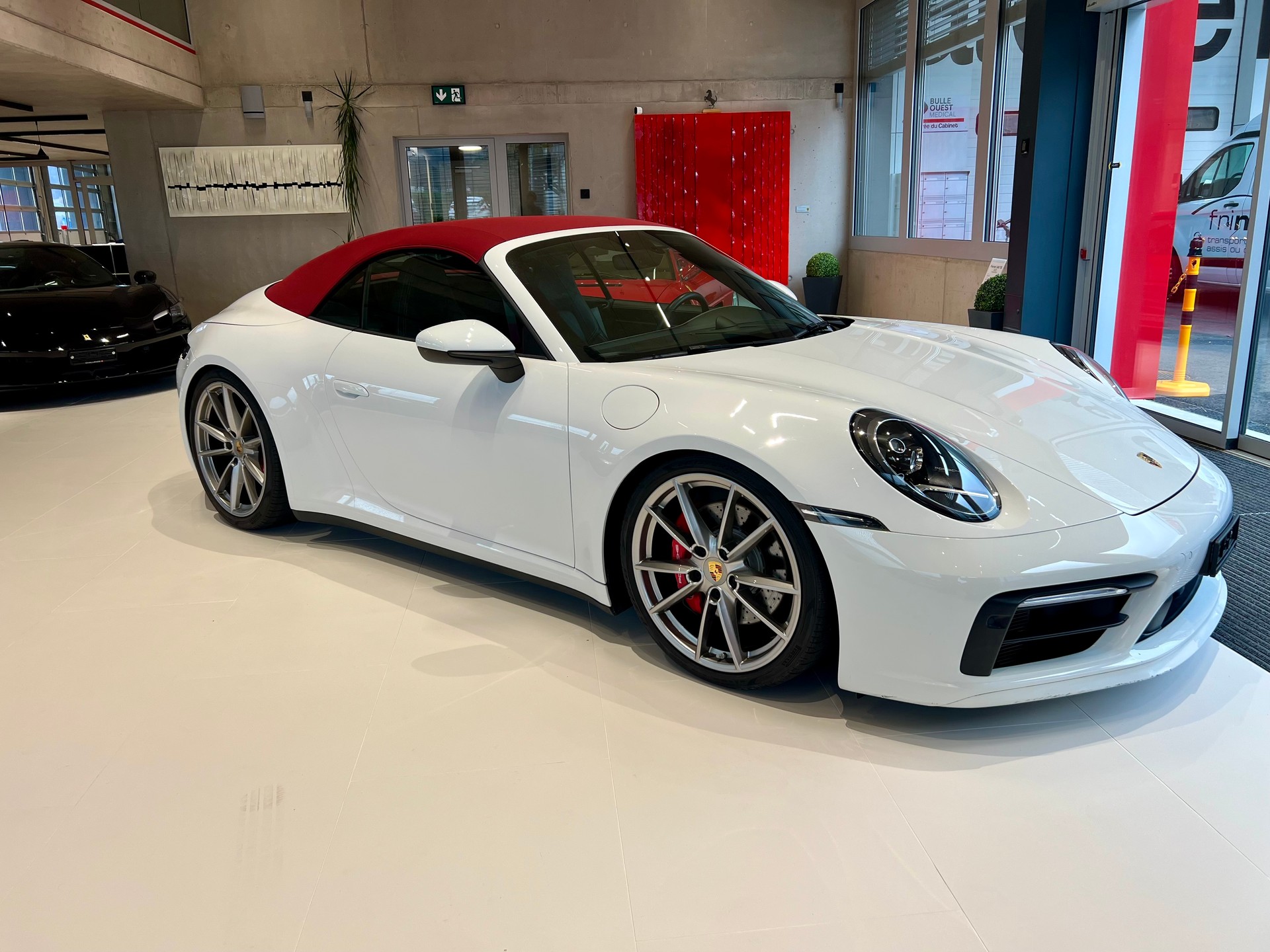 PORSCHE 911 Carrera 4S Cabriolet PDK-image-1
