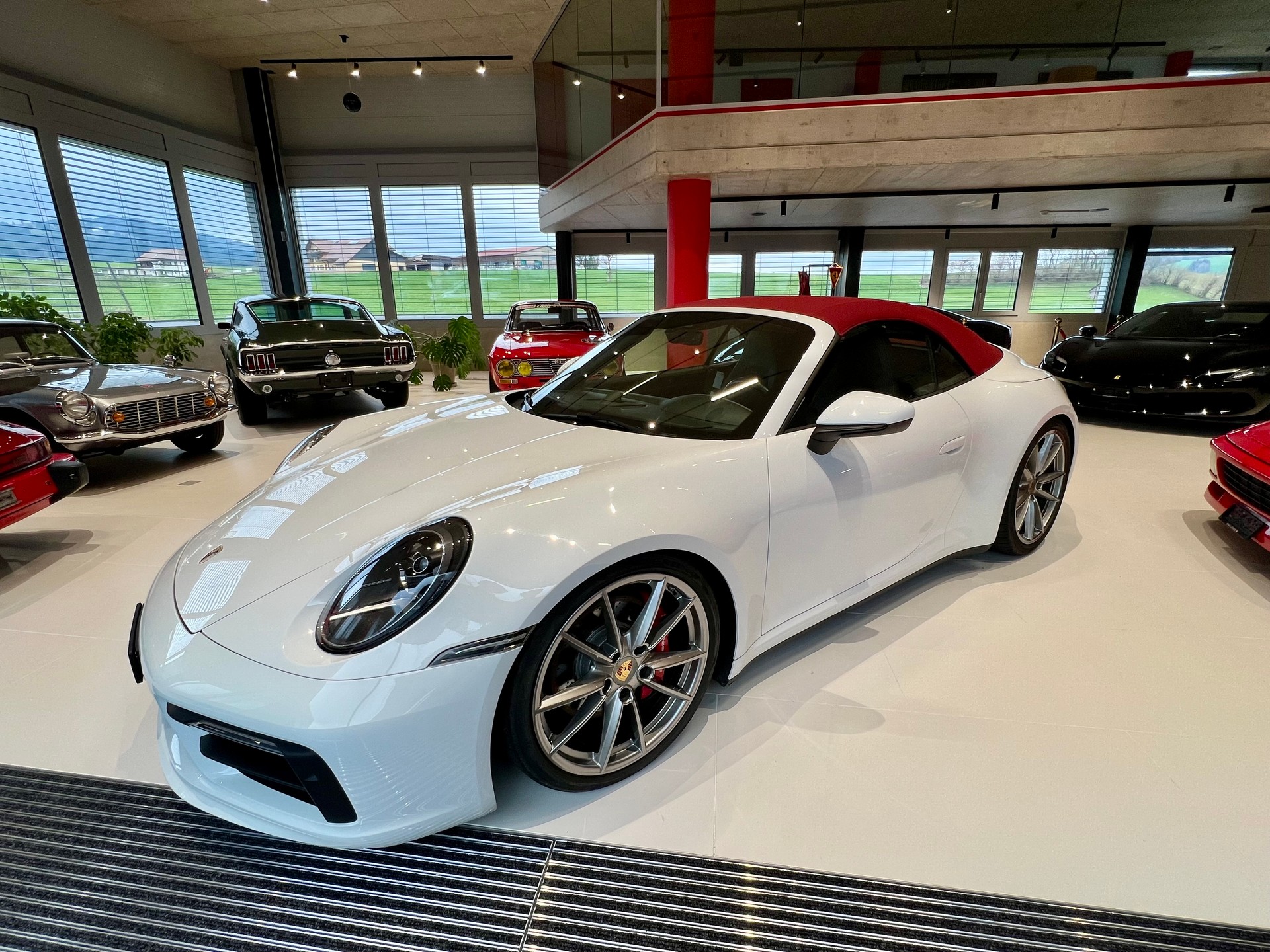 PORSCHE 911 Carrera 4S Cabriolet PDK-image-7