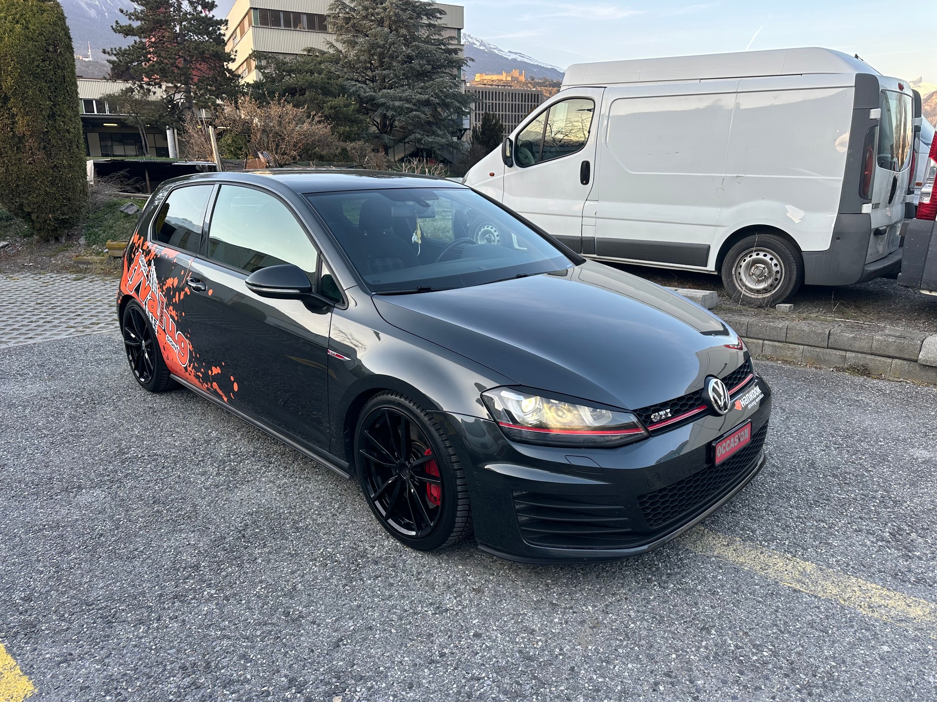 VW Golf 2.0 TSI GTI Performance-image-2