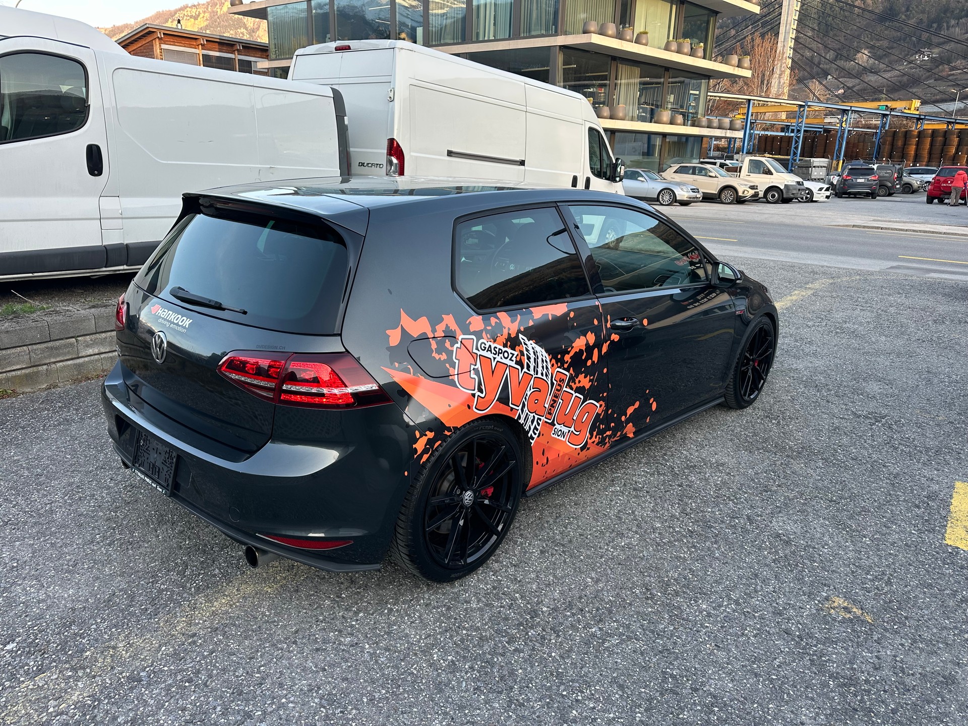 VW Golf 2.0 TSI GTI Performance-image-3