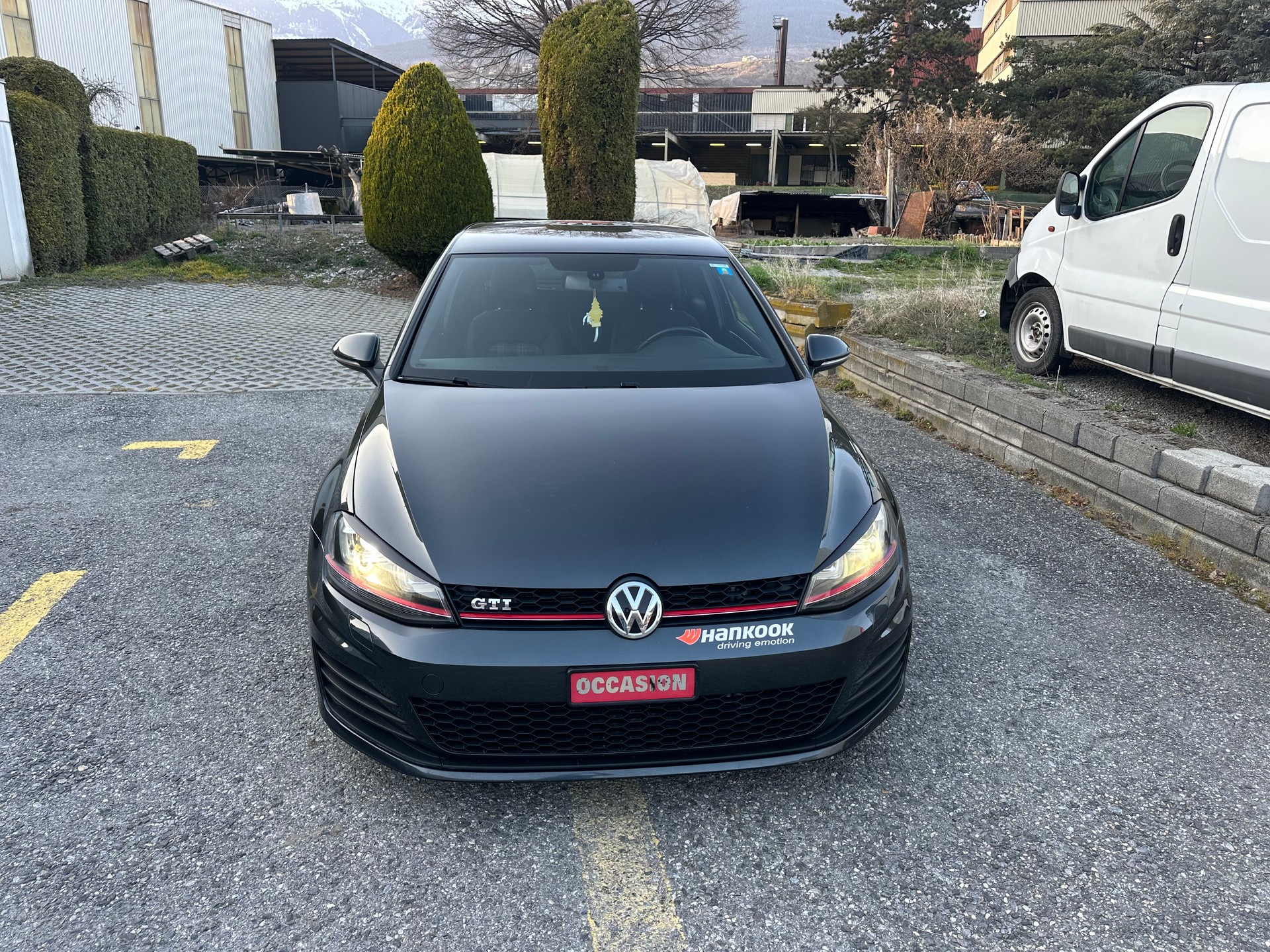 VW Golf 2.0 TSI GTI Performance-image-1