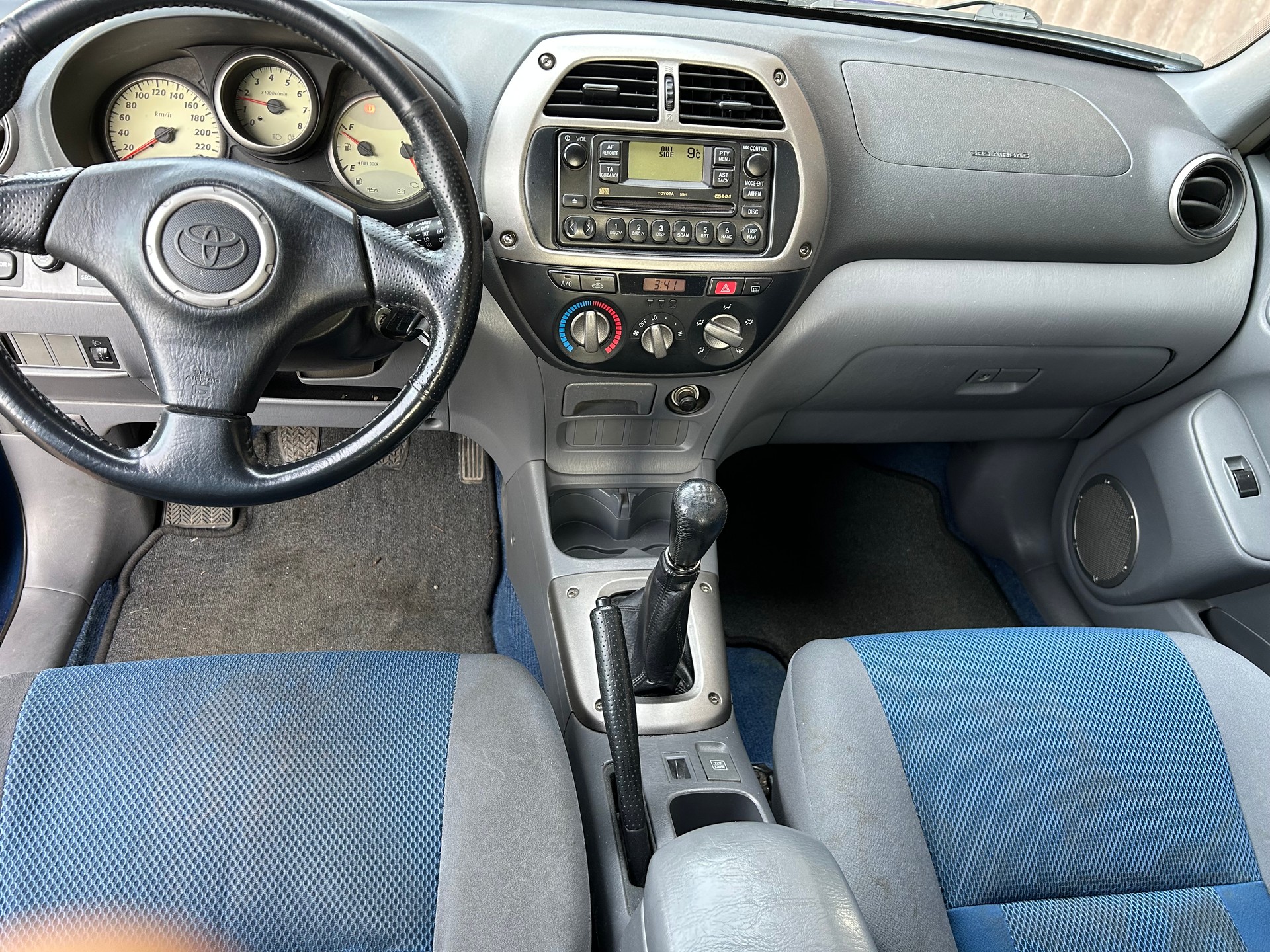 TOYOTA RAV-4 2.0 16V Linea Sol-image-10