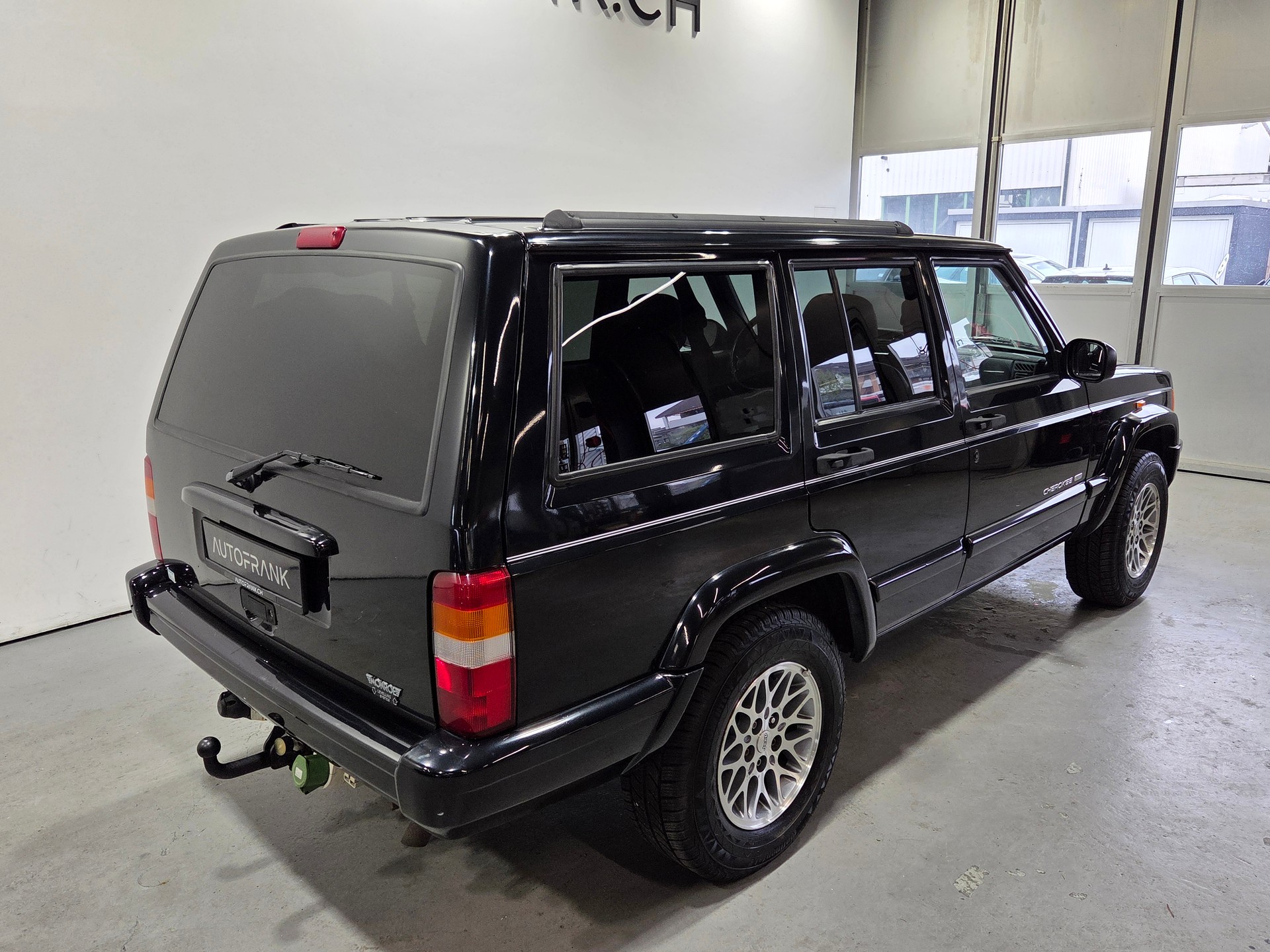 JEEP Cherokee 4.0 Limited-image-15