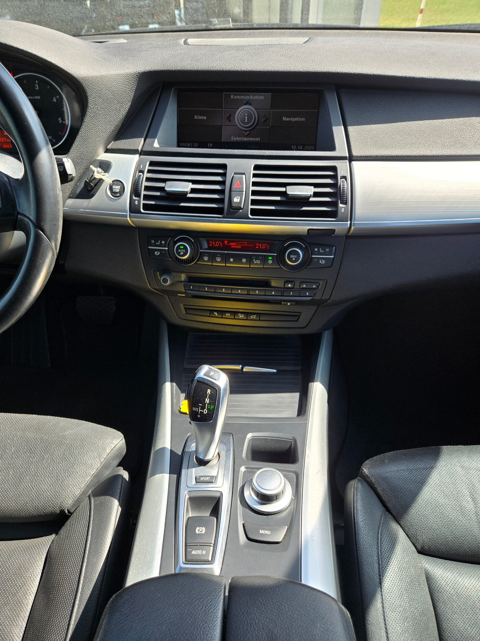 BMW X5 xDrive 35d (3.0sd) Steptronic / Frisch ab Mfk-image-9