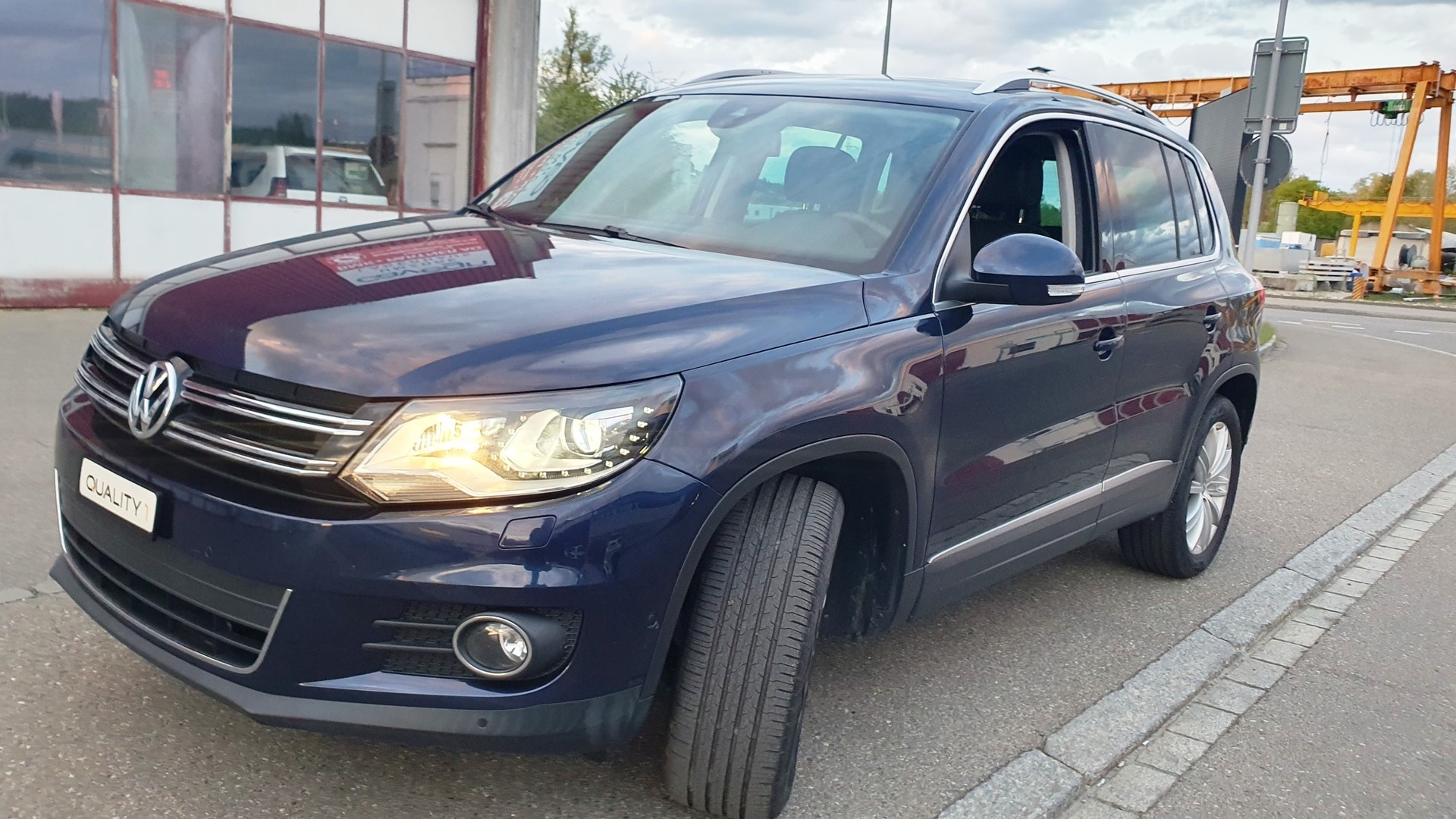 VW Tiguan 2.0 TSI Sport&Style 4Motion DSG-image-7