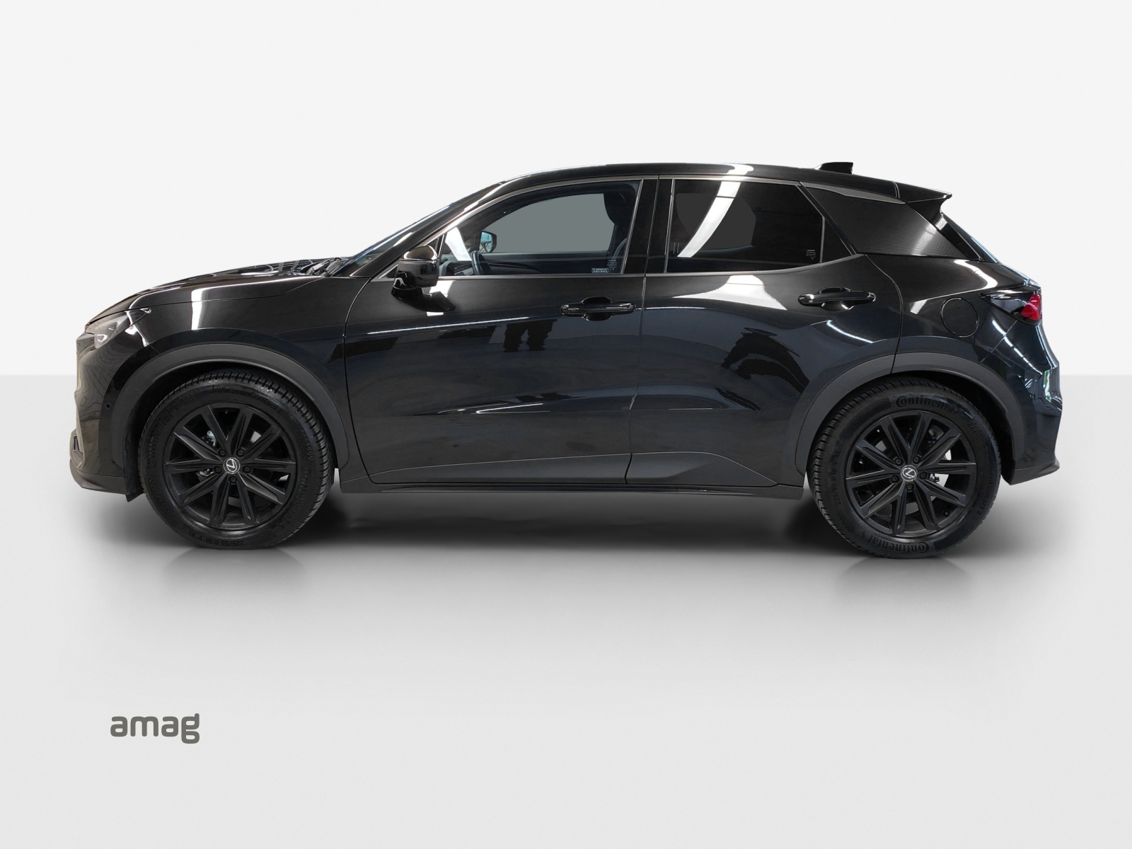 LEXUS LBX AWD Elegant CVT-showroom-element-1
