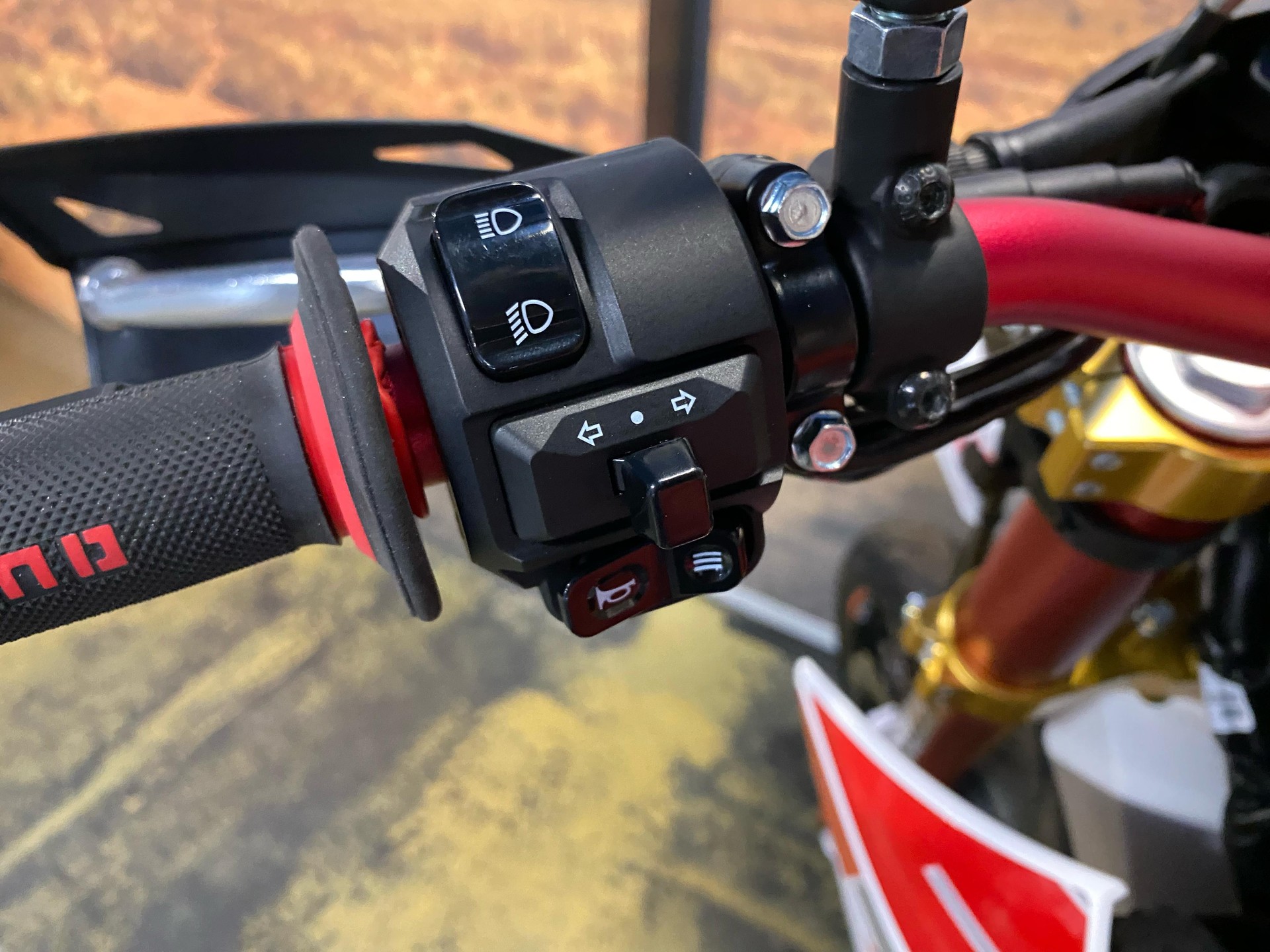 FANTIC XMF 125 Competition ABS-image-6