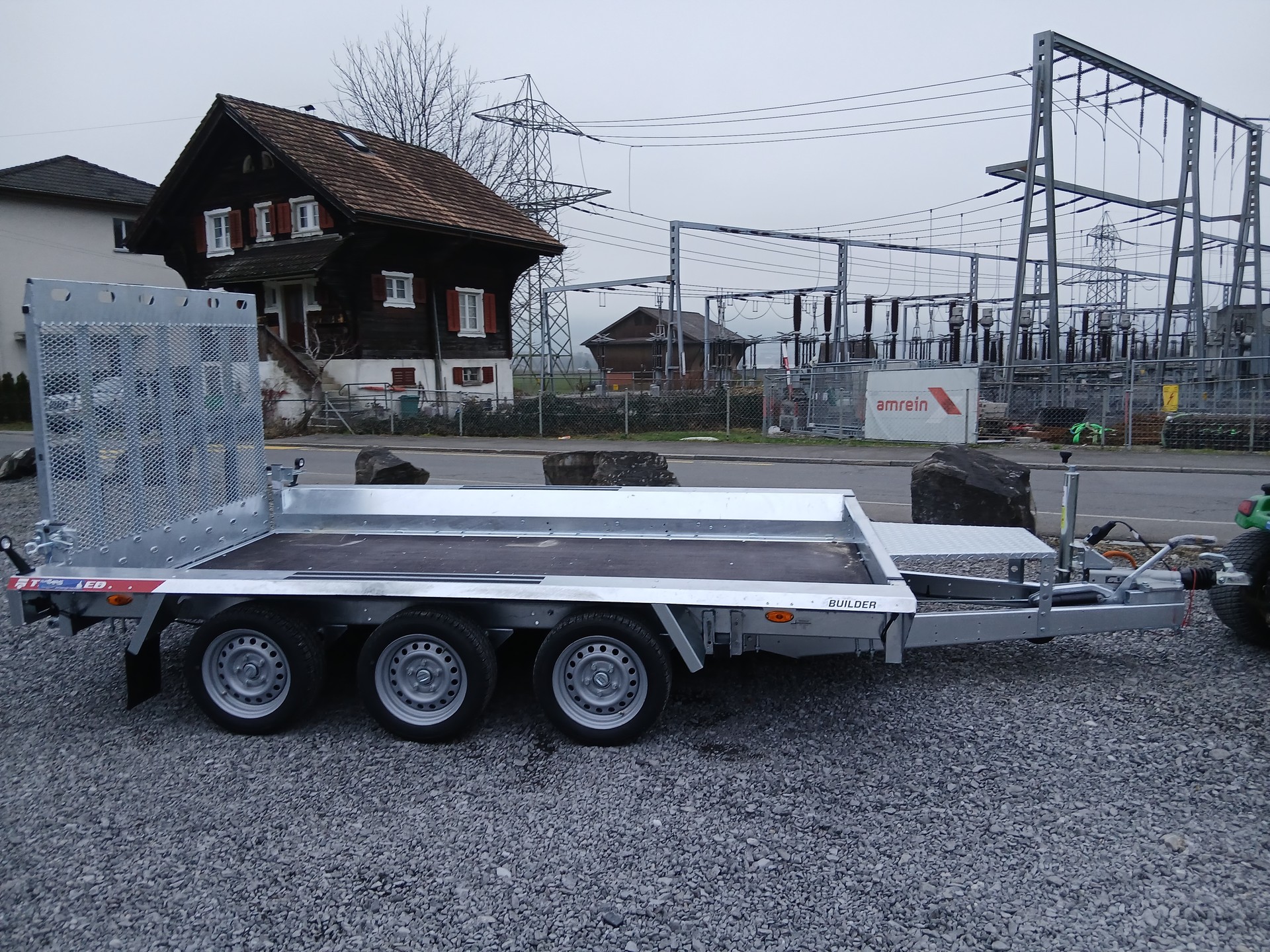 TEMARED BUILDER 3518 3'500kg Baumaschinentransporter geschlossene Rampe-image-4