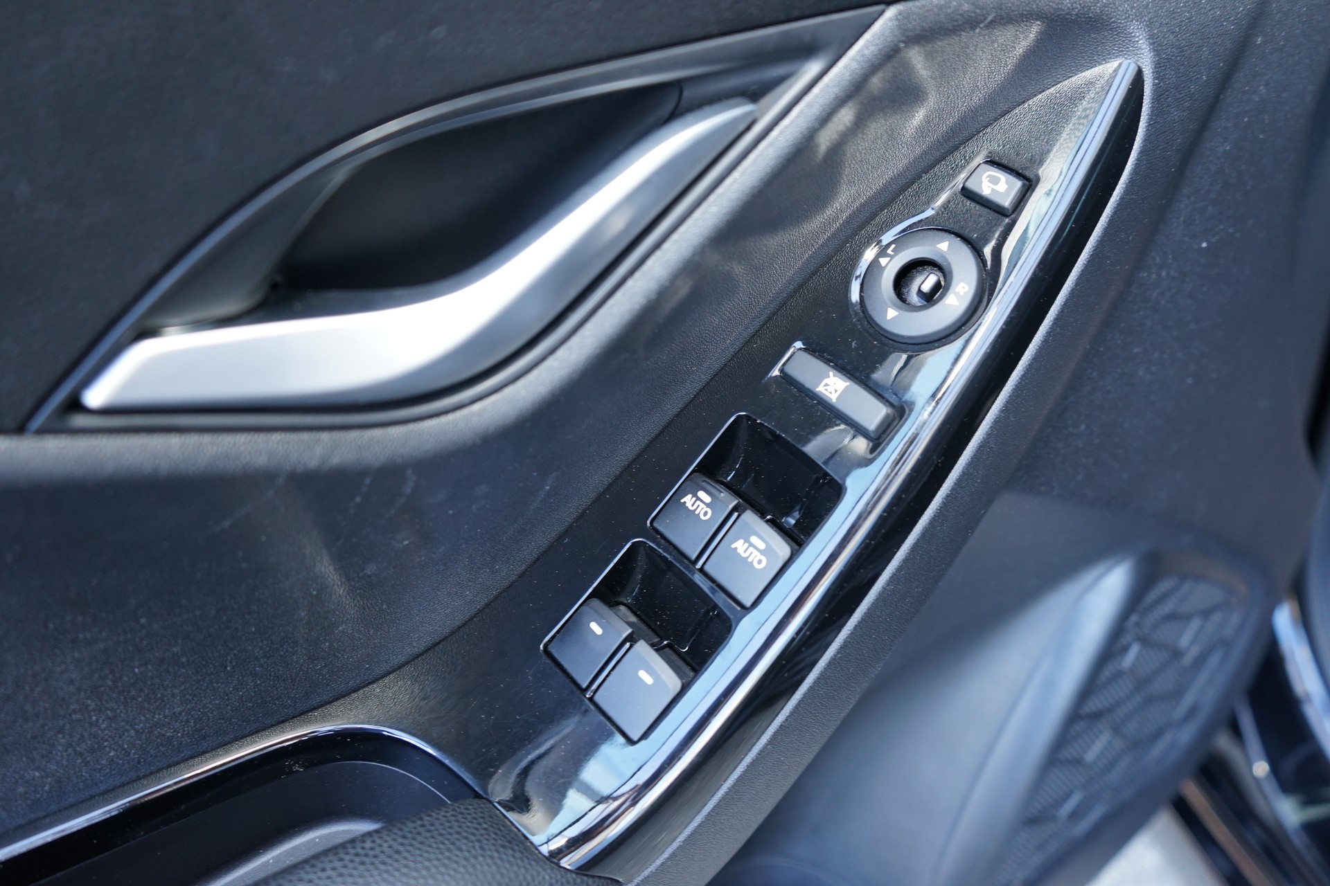 HYUNDAI iX20 1.6 Amplia Automatic-image-11