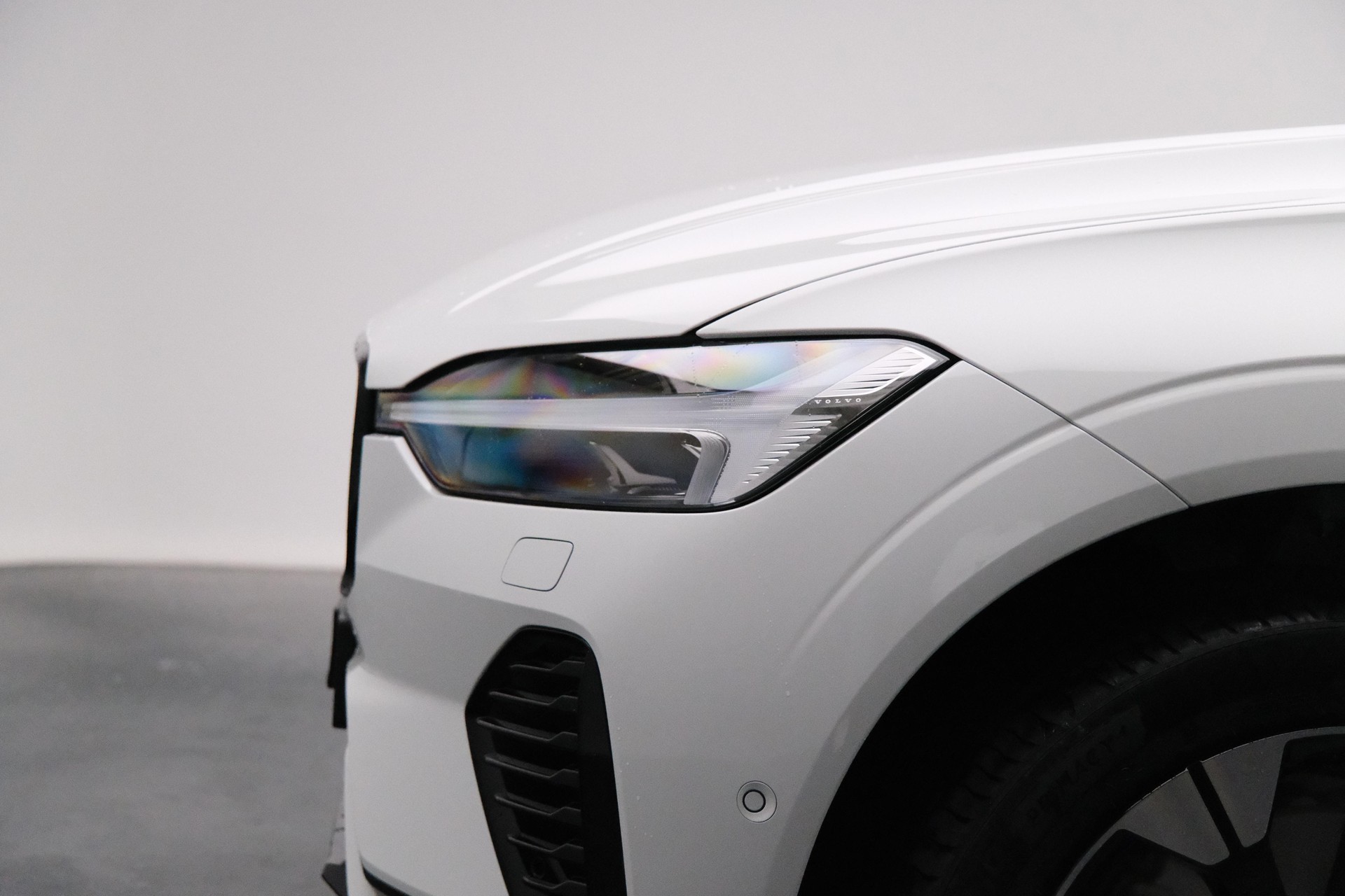 VOLVO XC60 2.0 T6 TE Ultra Dark eAWD-image-5